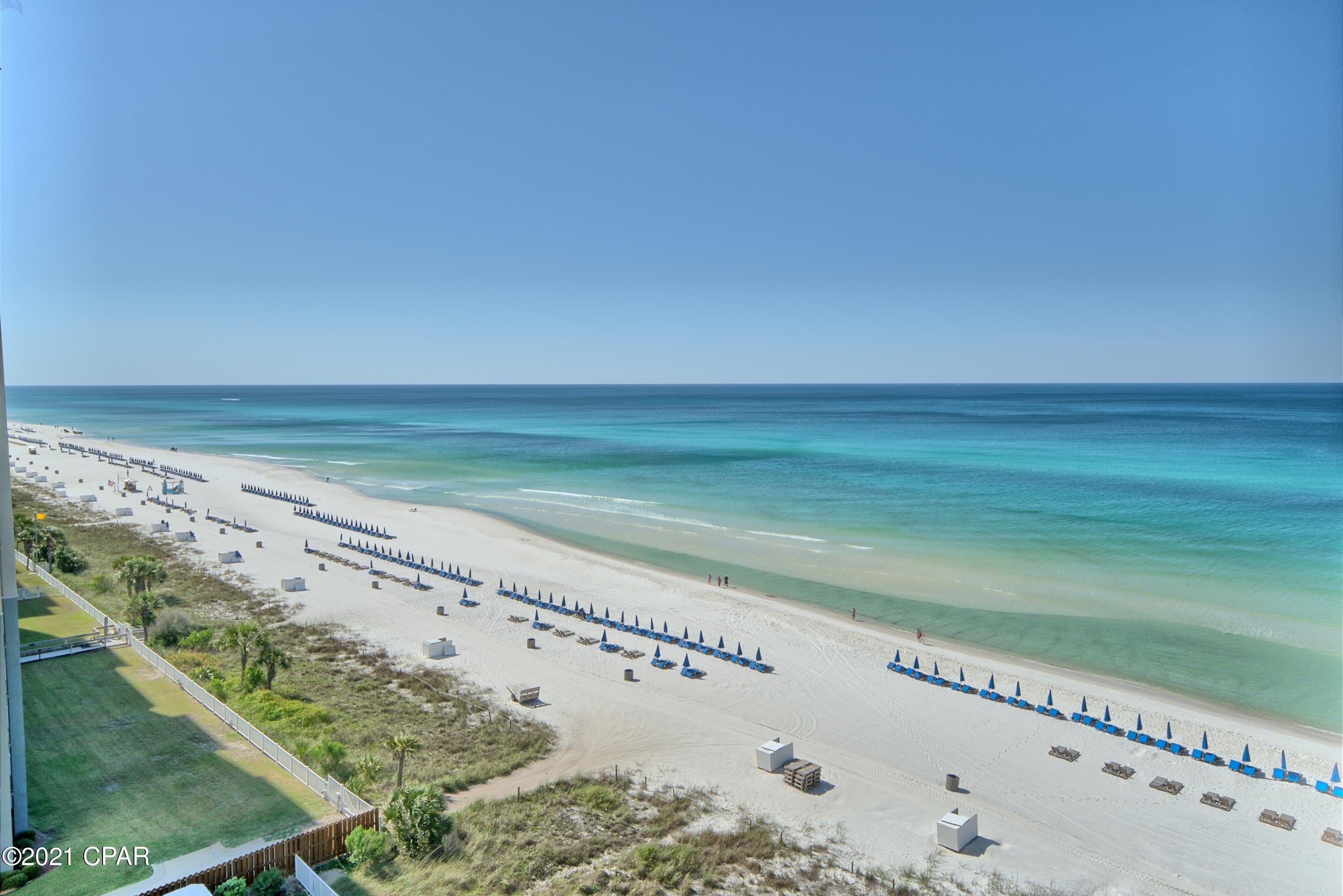 Twin Palms Resort - Residential