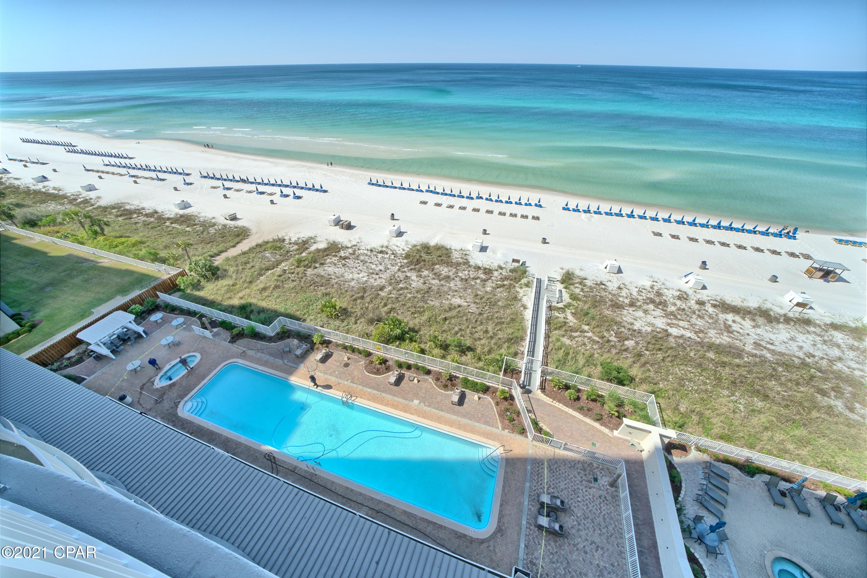 Twin Palms Resort - Residential