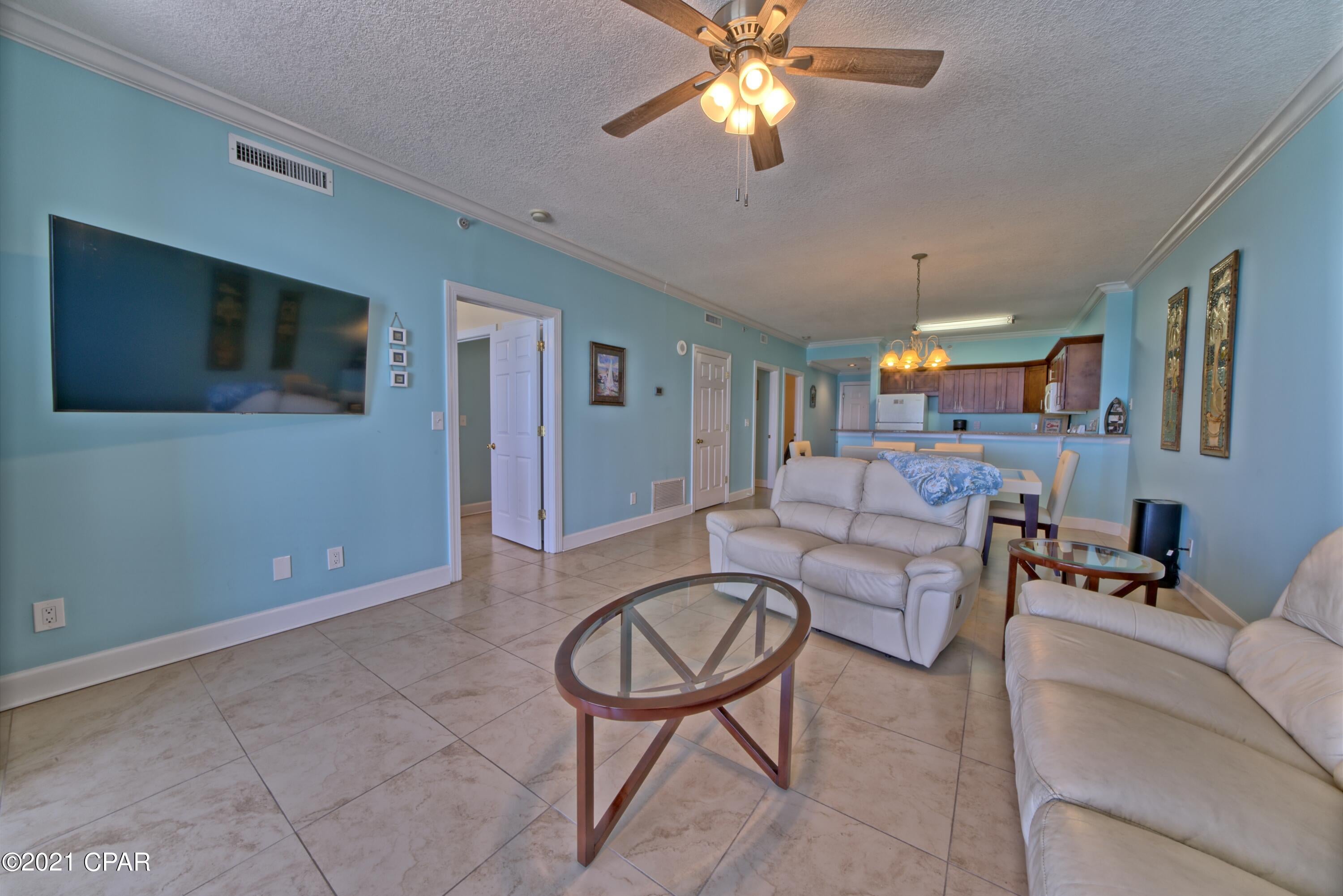Twin Palms Resort - Residential