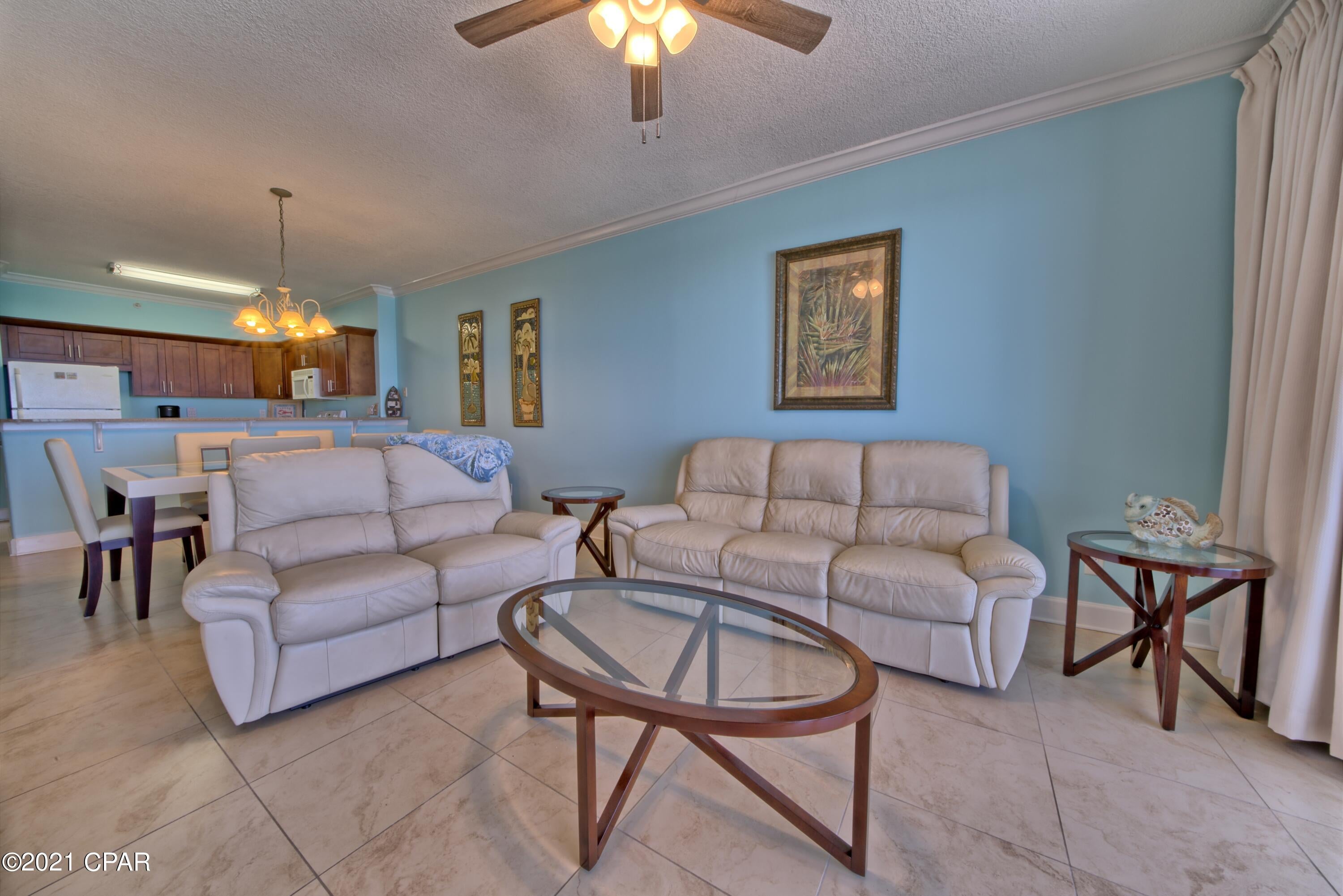 Twin Palms Resort - Residential