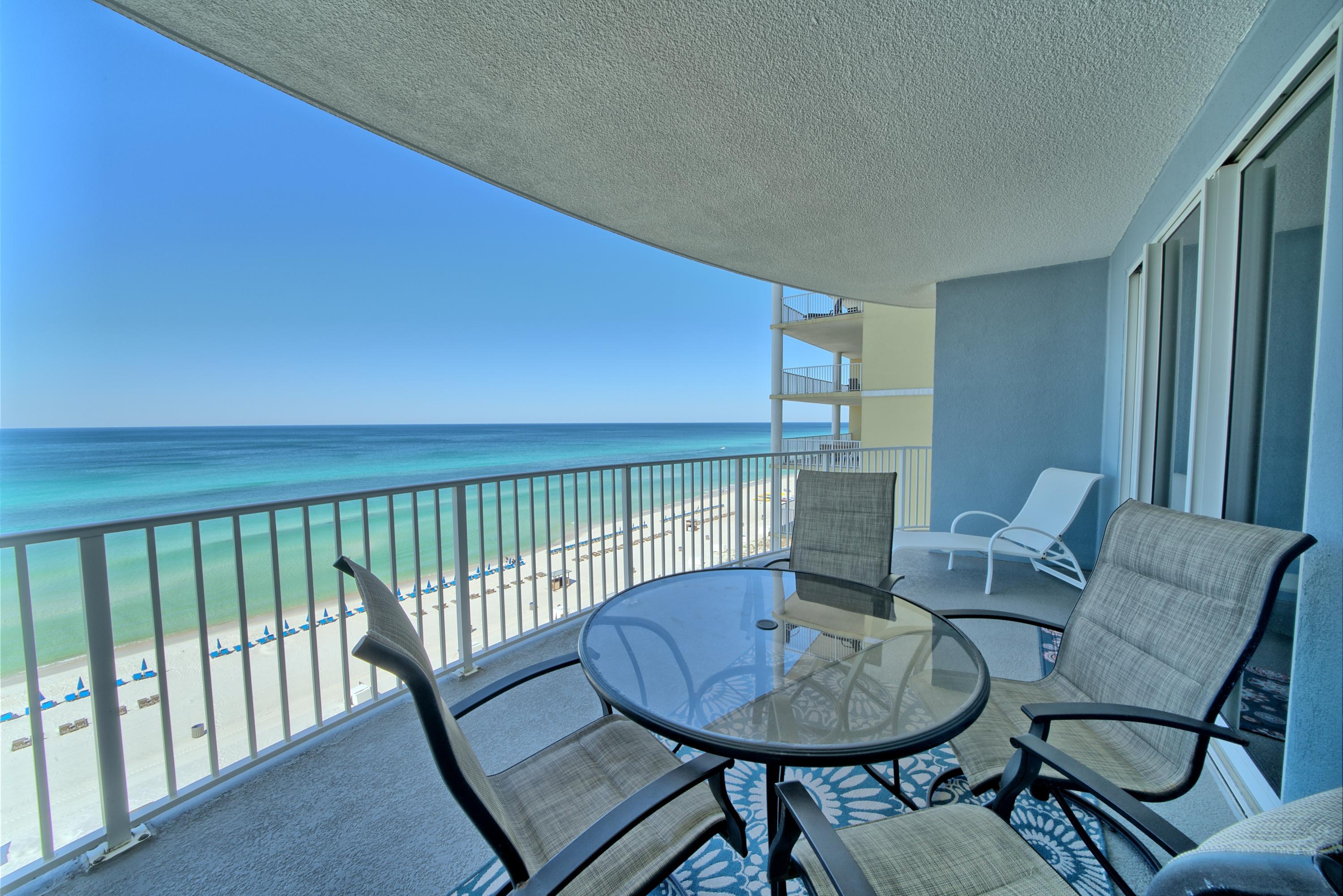 Twin Palms Resort - Residential
