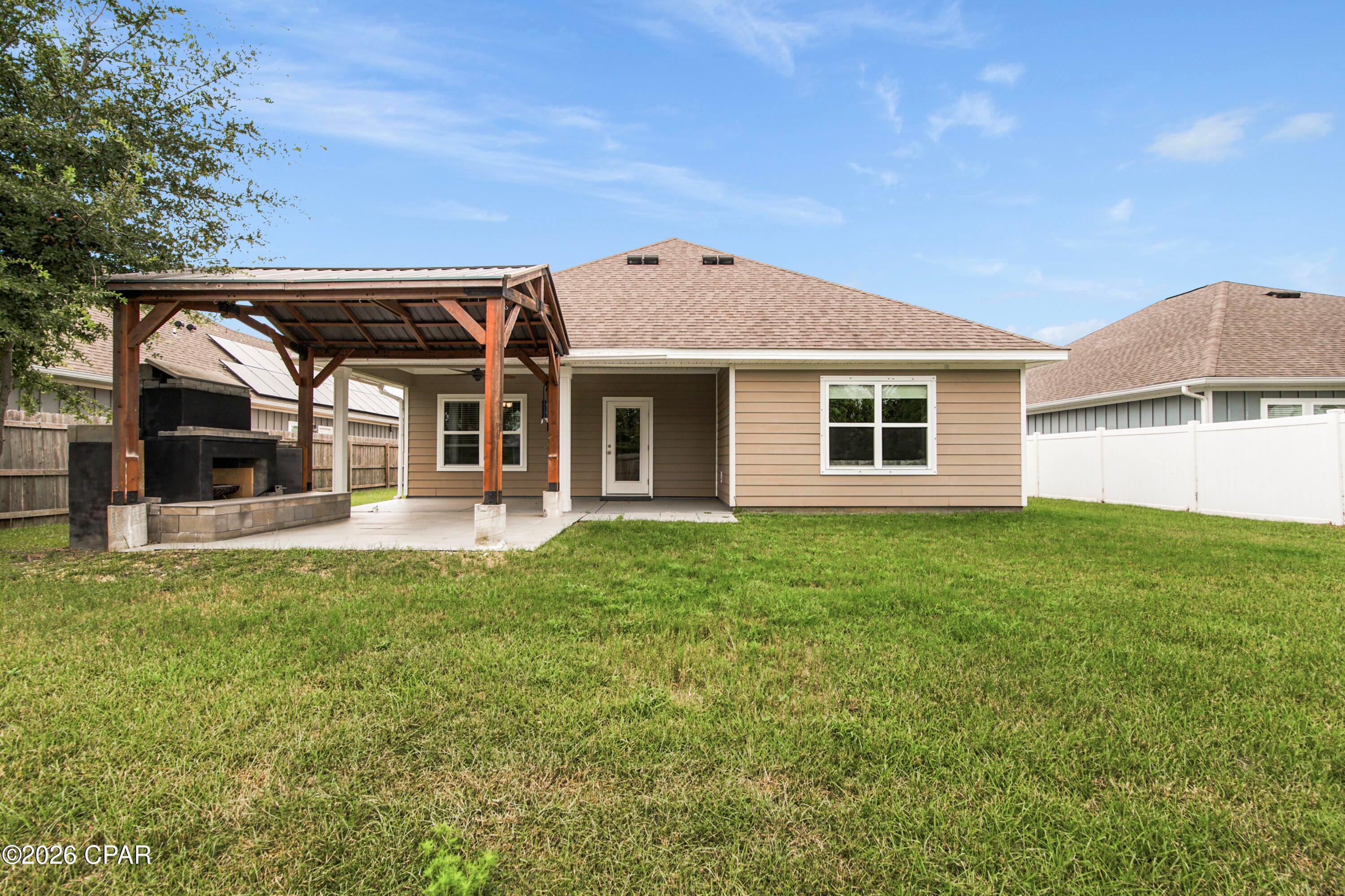 Bridge Harbor - Residential Lease