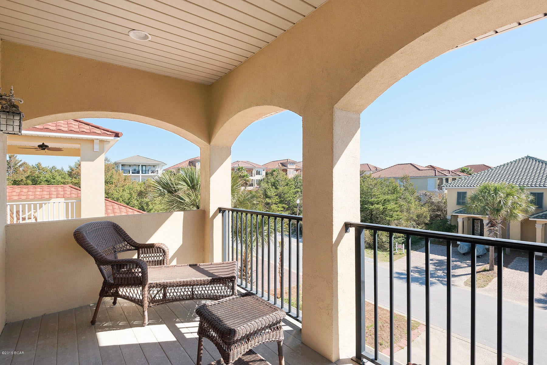 La Valencia Beach Resort - Residential