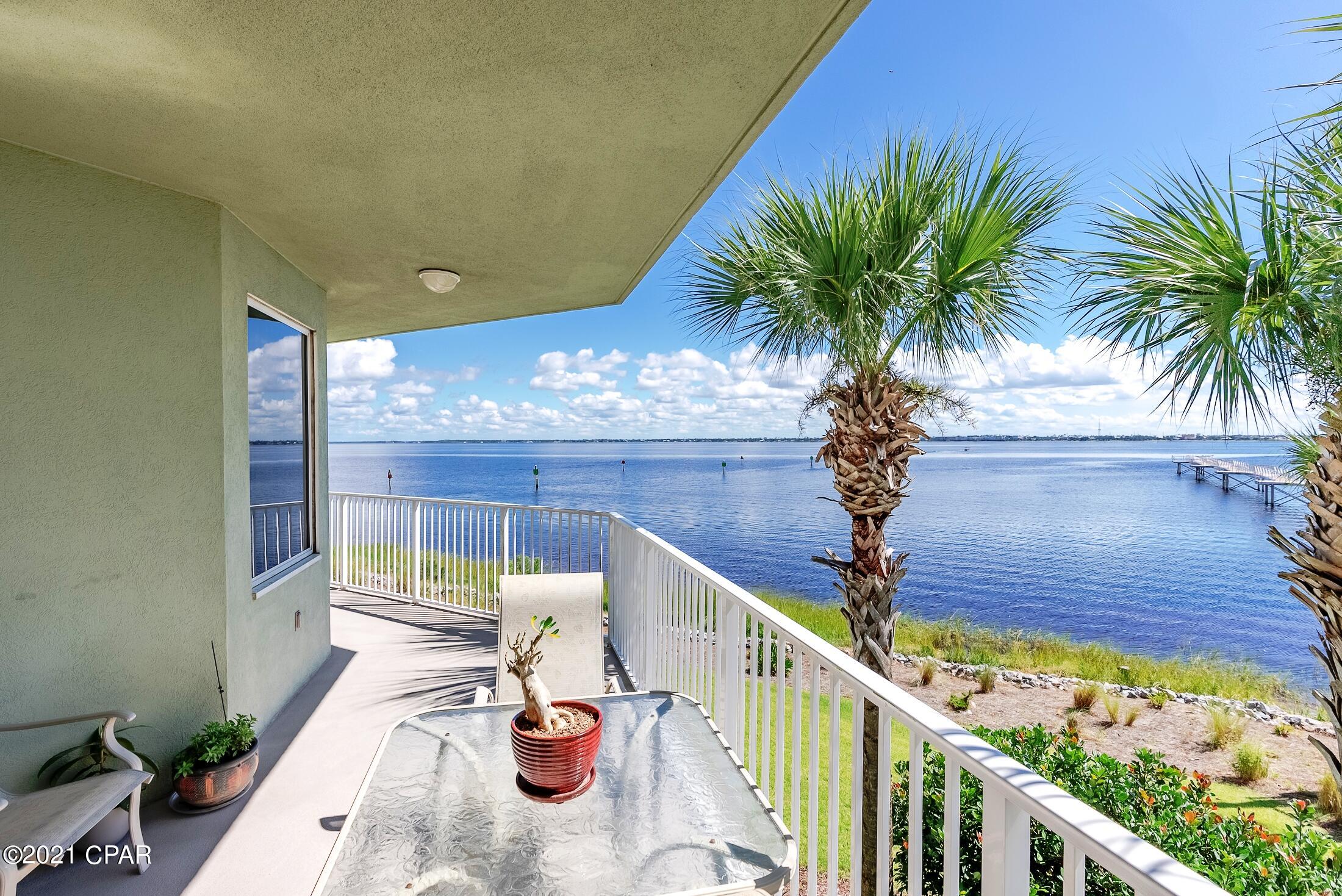 Hibiscus By The Bay - Residential