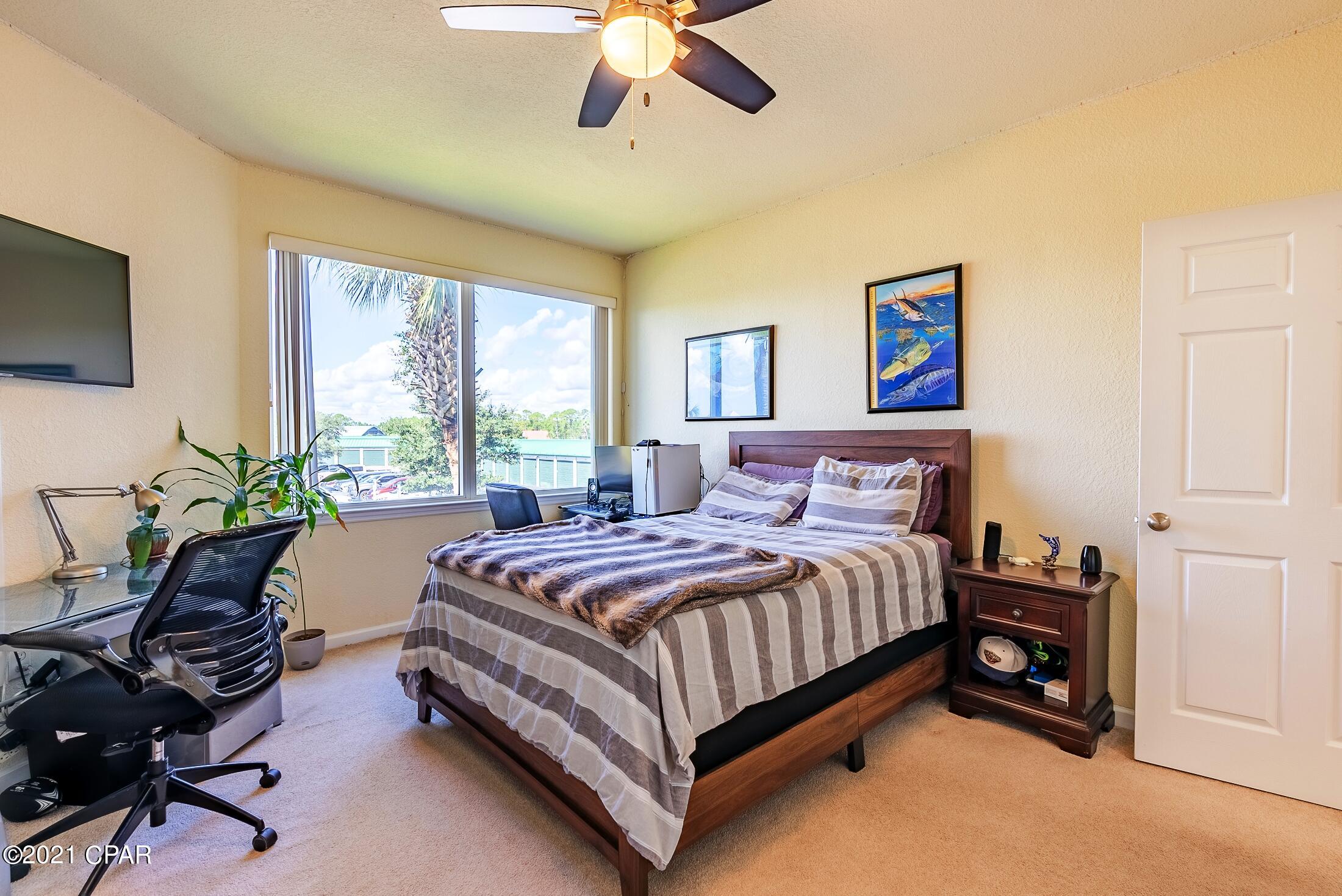 Hibiscus By The Bay - Residential