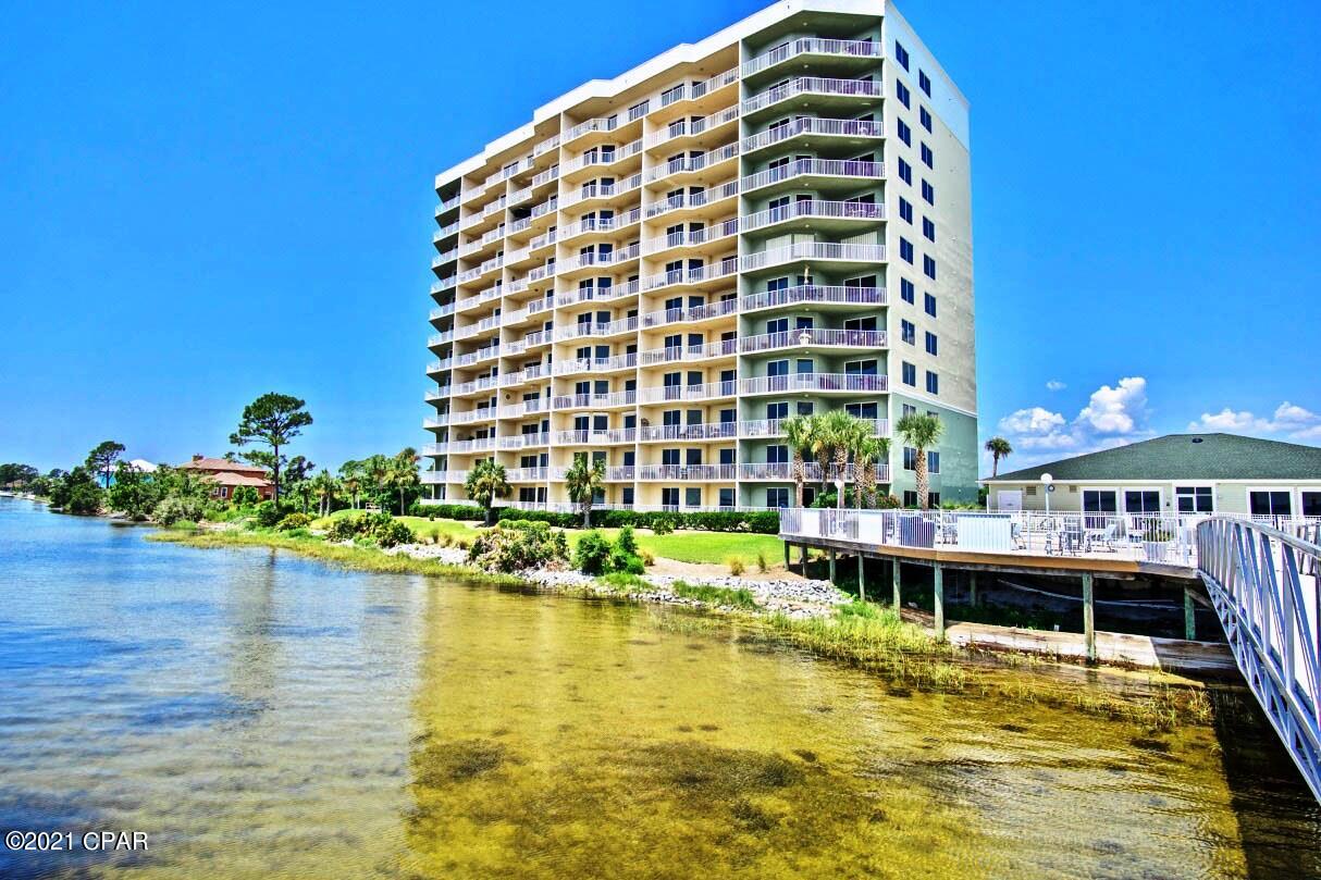 Hibiscus By The Bay - Residential