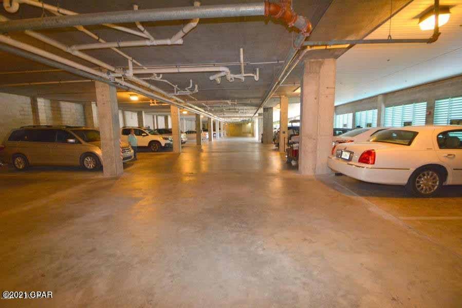 Marina Bay Condo - Residential