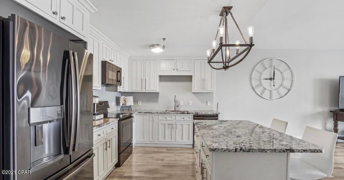 Laketown Wharf - Residential
