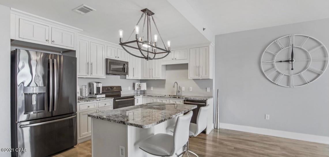 Laketown Wharf - Residential