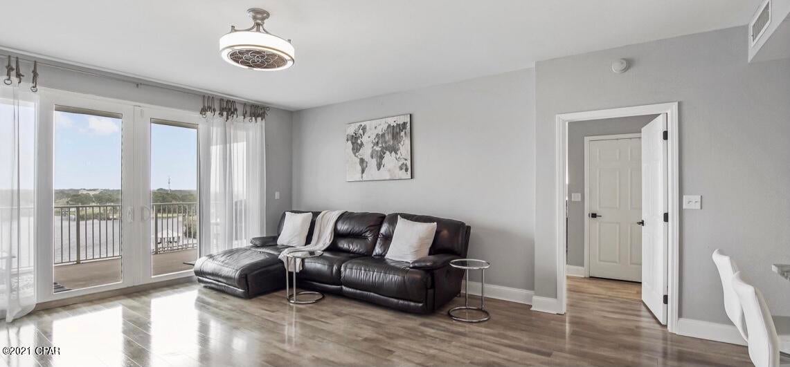 Laketown Wharf - Residential