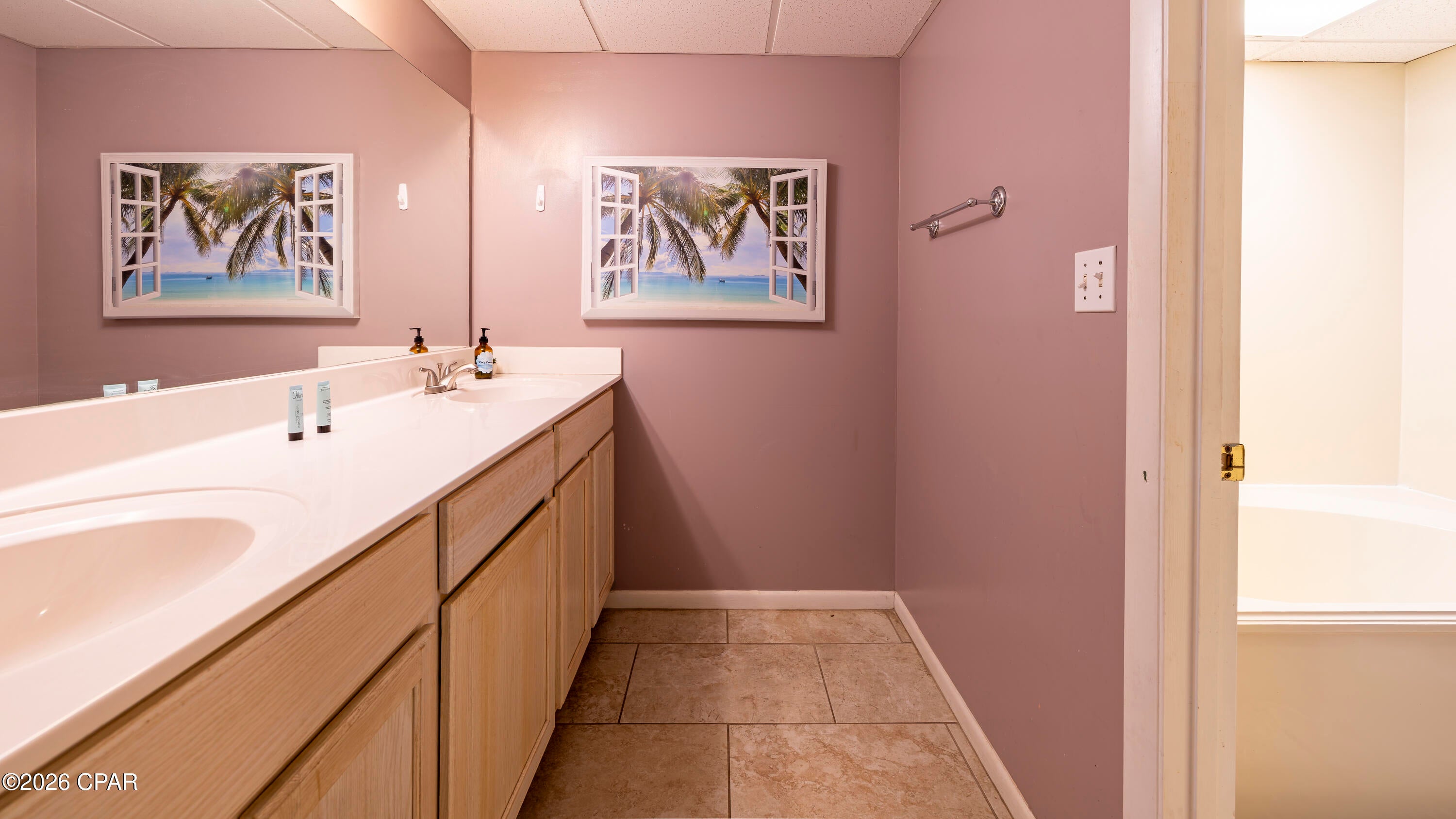 Long Beach Towers I - Residential