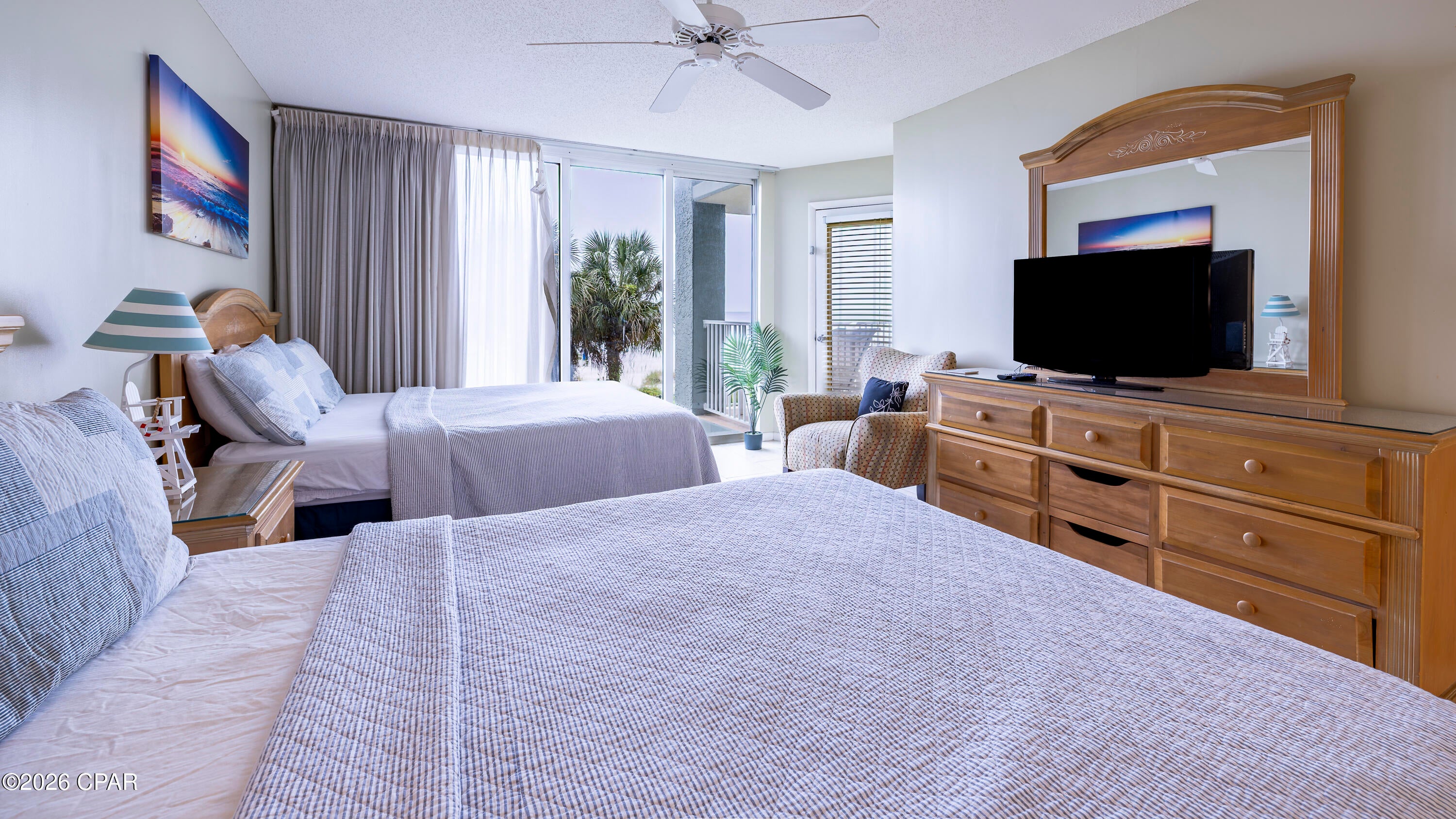Long Beach Towers I - Residential