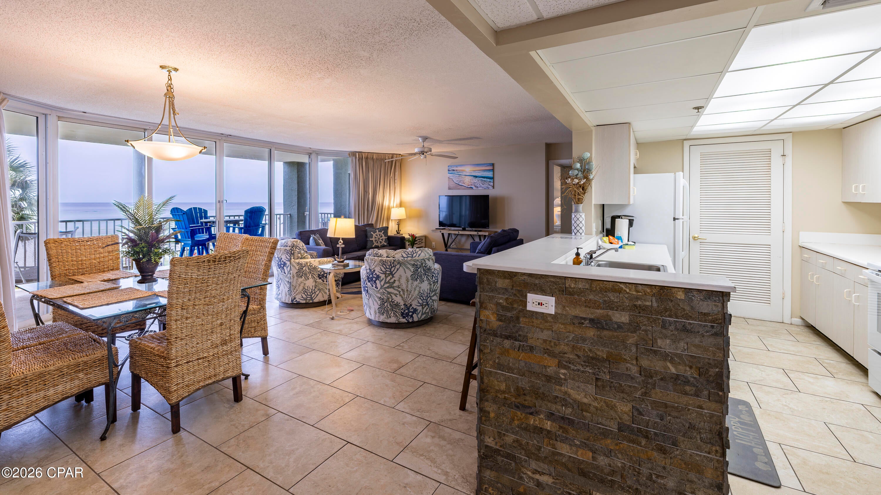 Long Beach Towers I - Residential