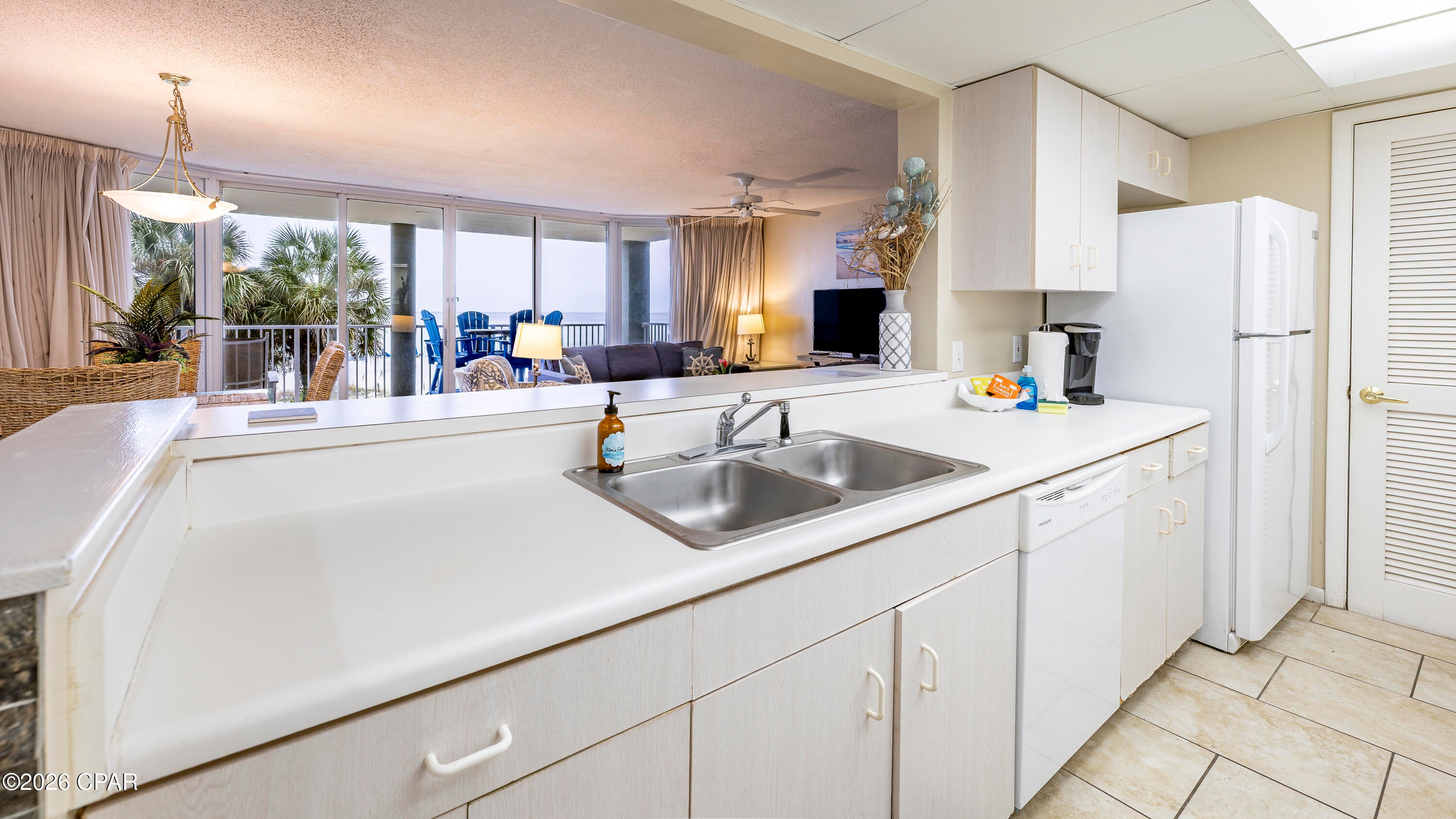Long Beach Towers I - Residential