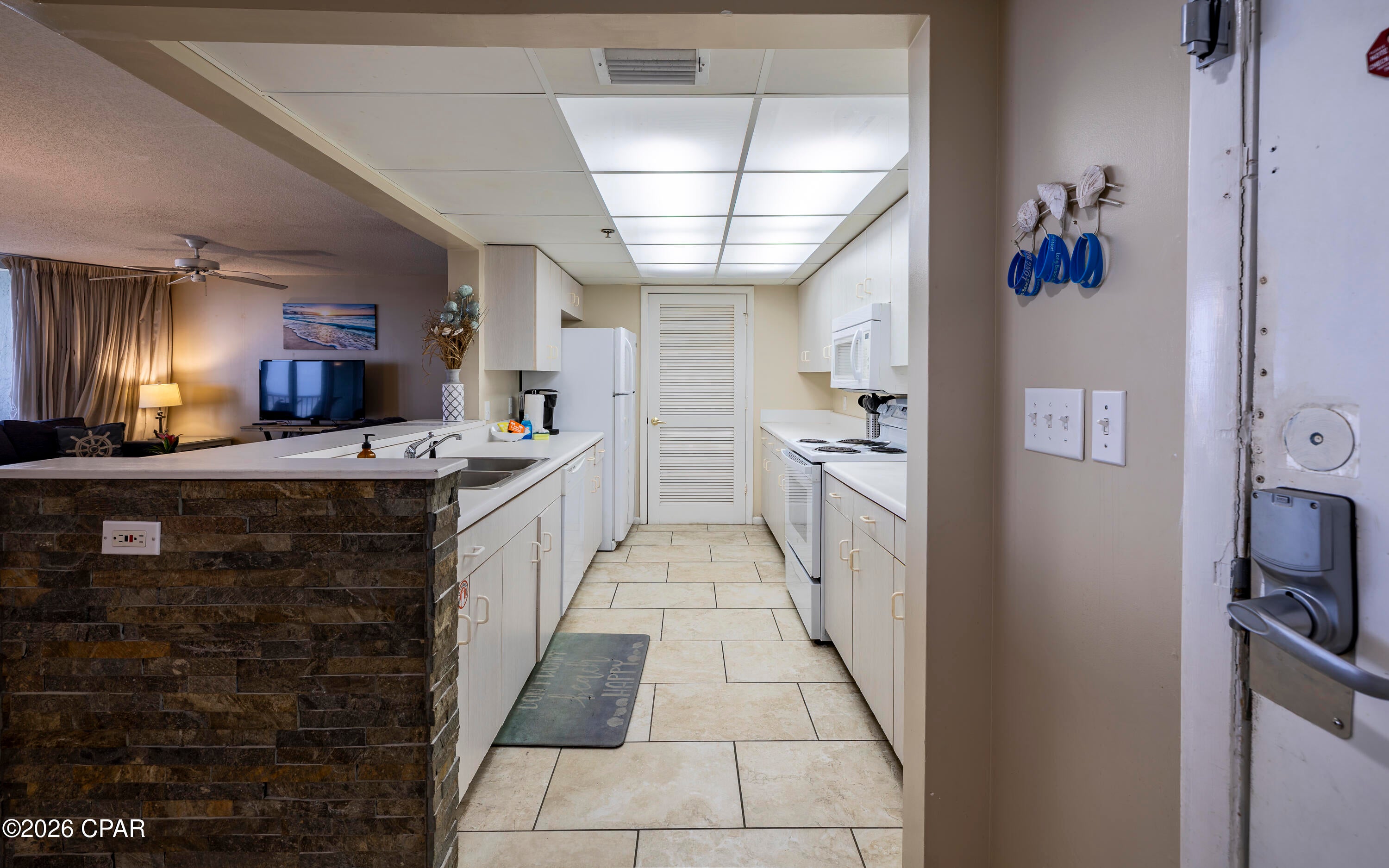 Long Beach Towers I - Residential