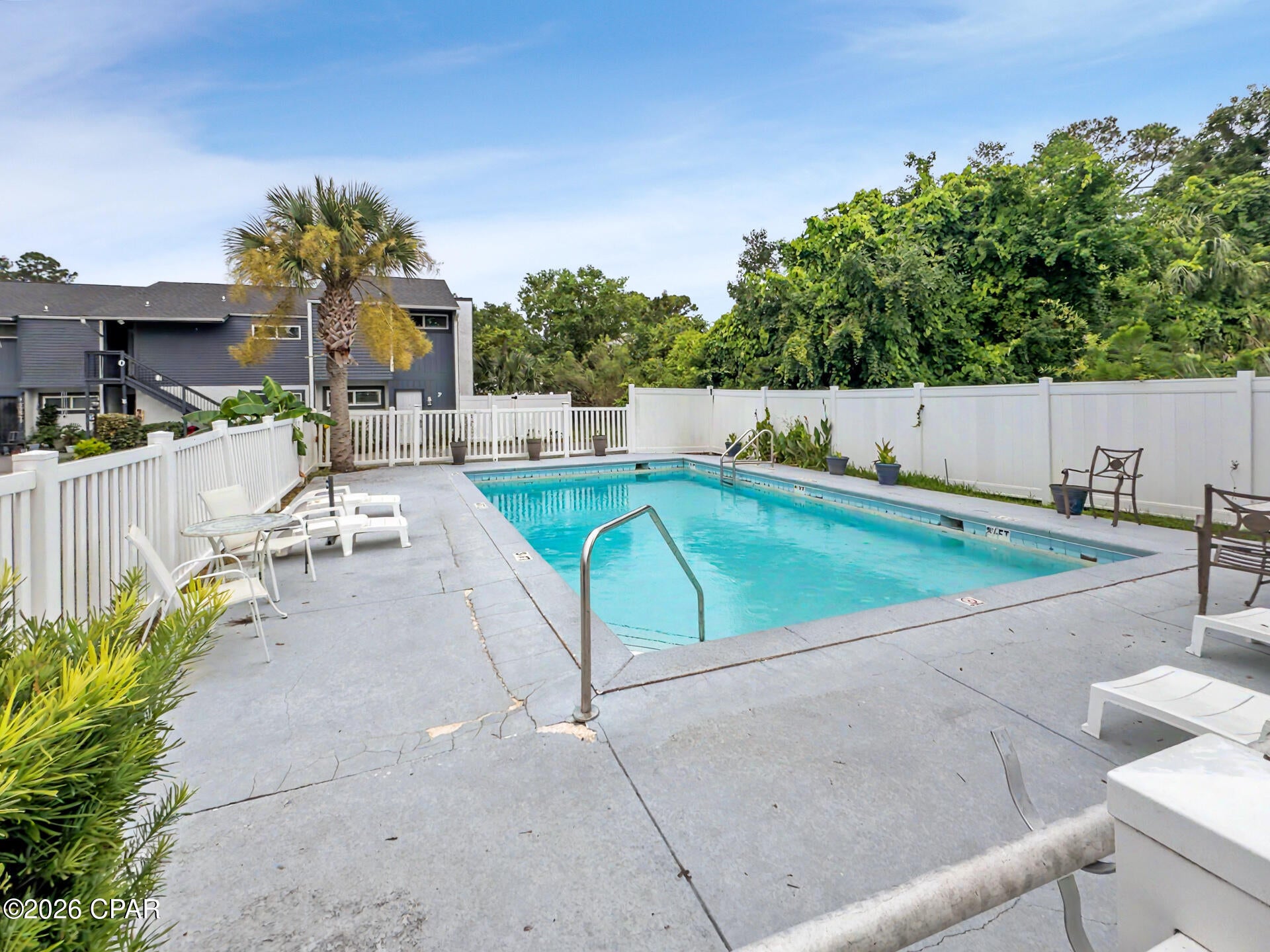 Shade Tree Condo. - Residential