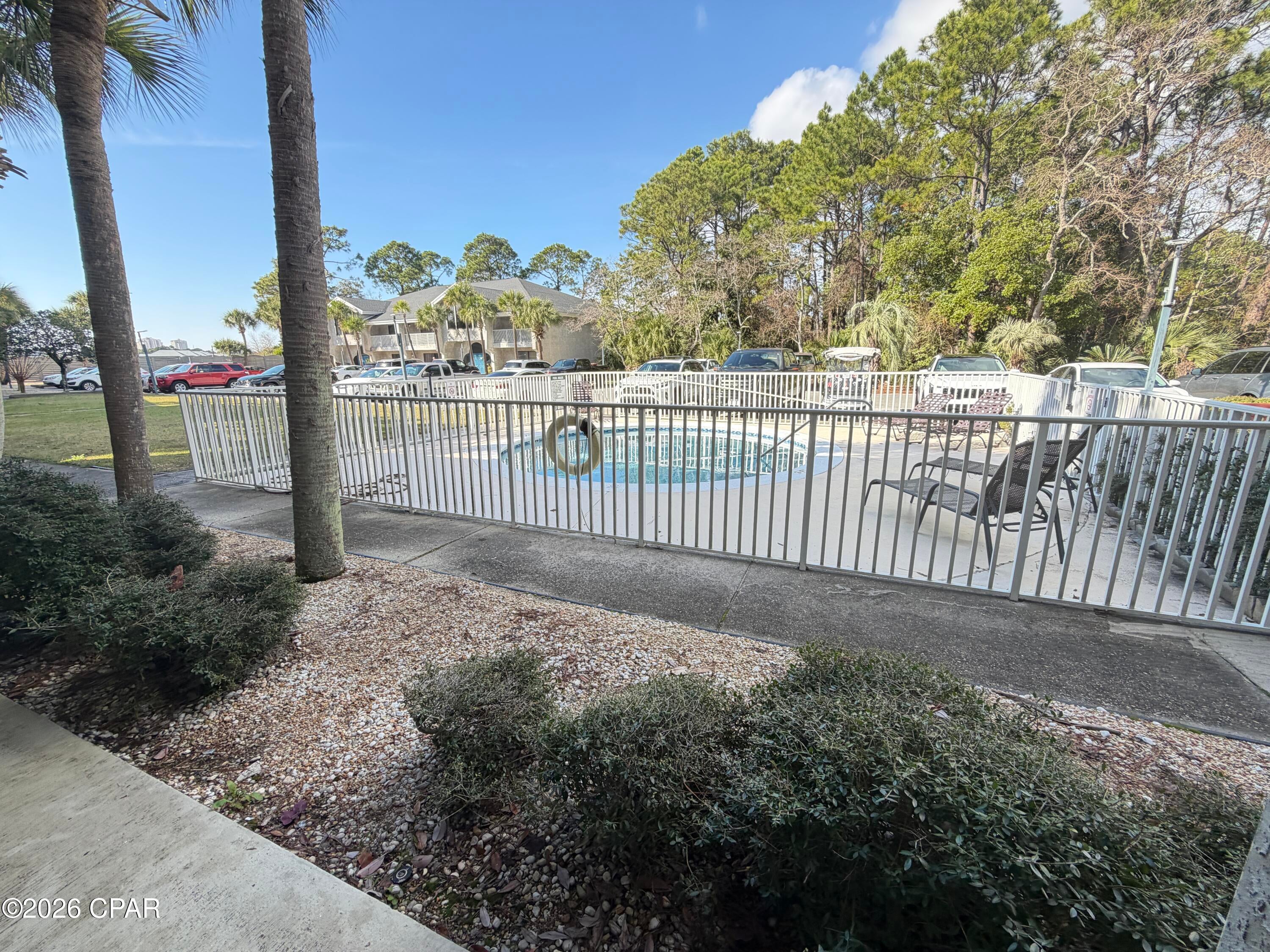 Hombre Golf Village - Residential