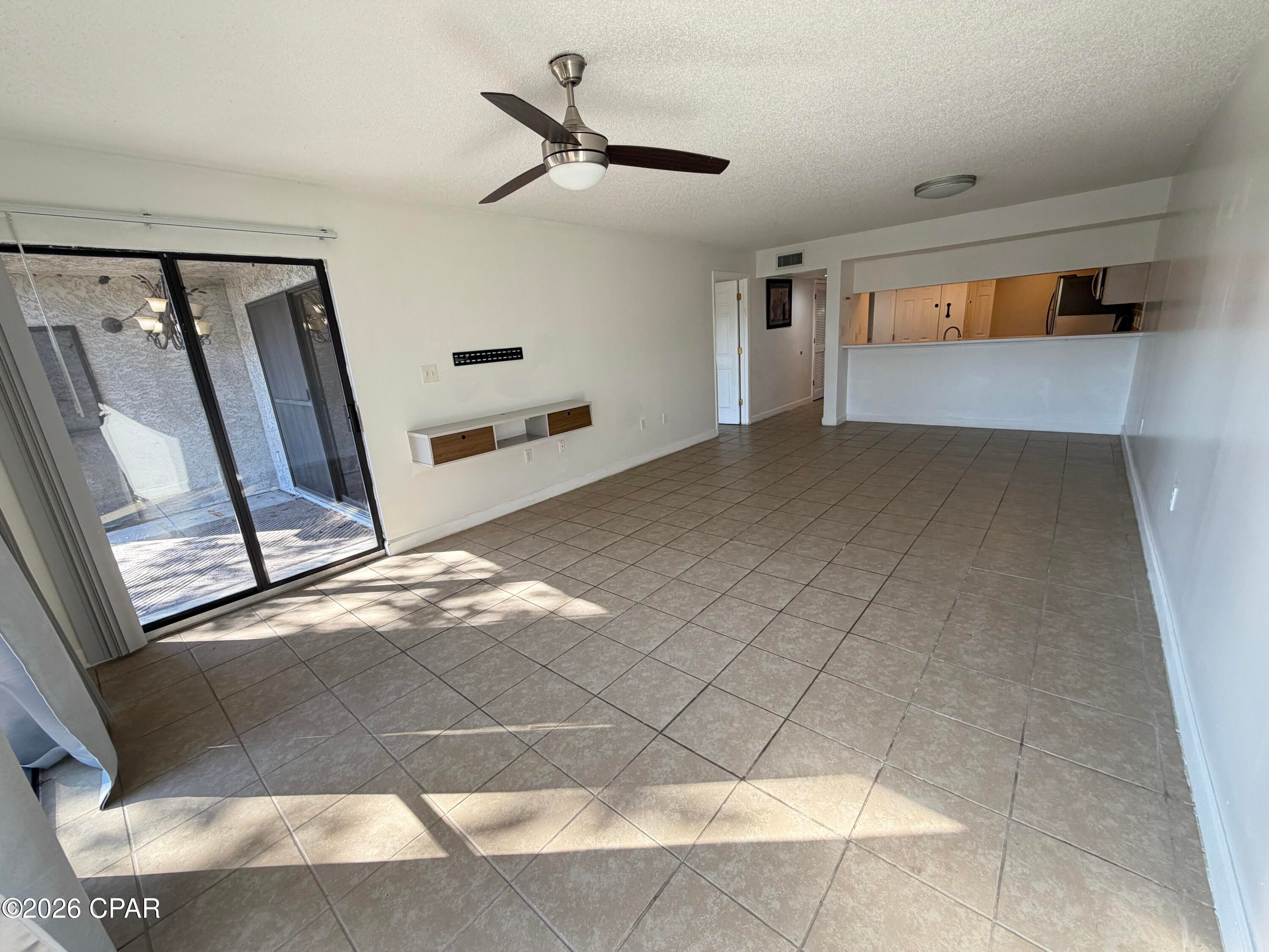Hombre Golf Village - Residential