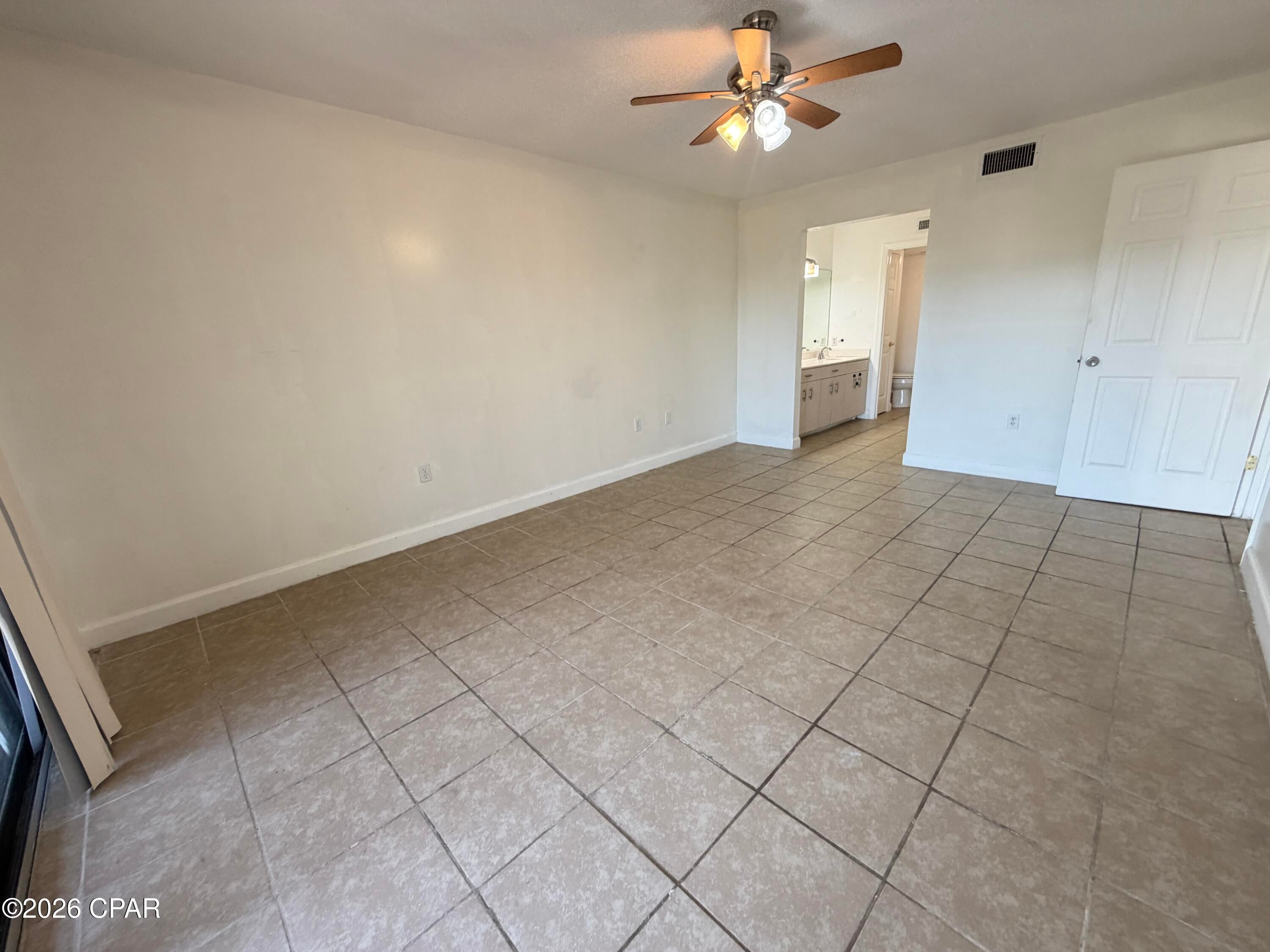 Hombre Golf Village - Residential
