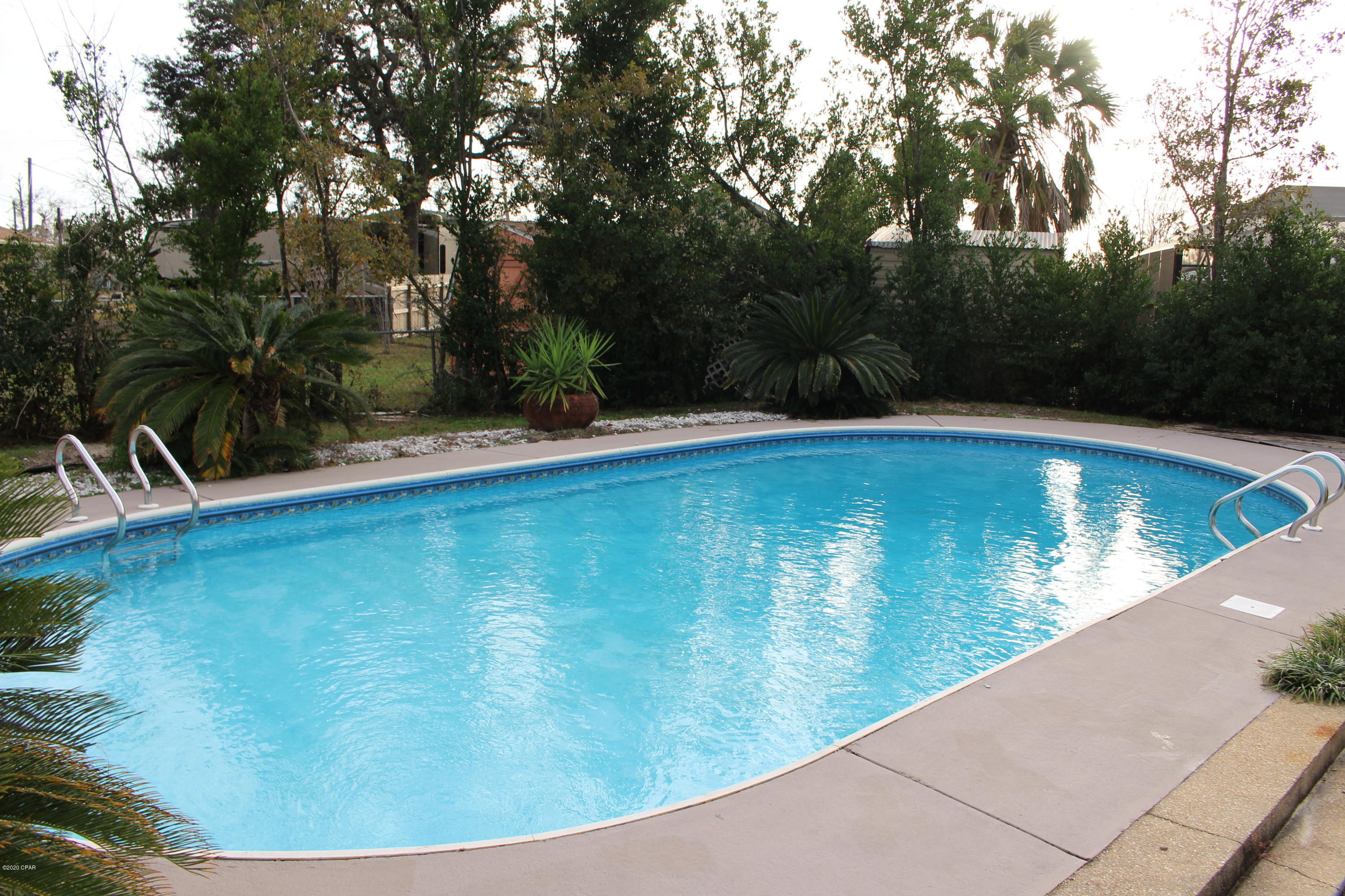 Forest Hills Unit 1 - Residential Lease