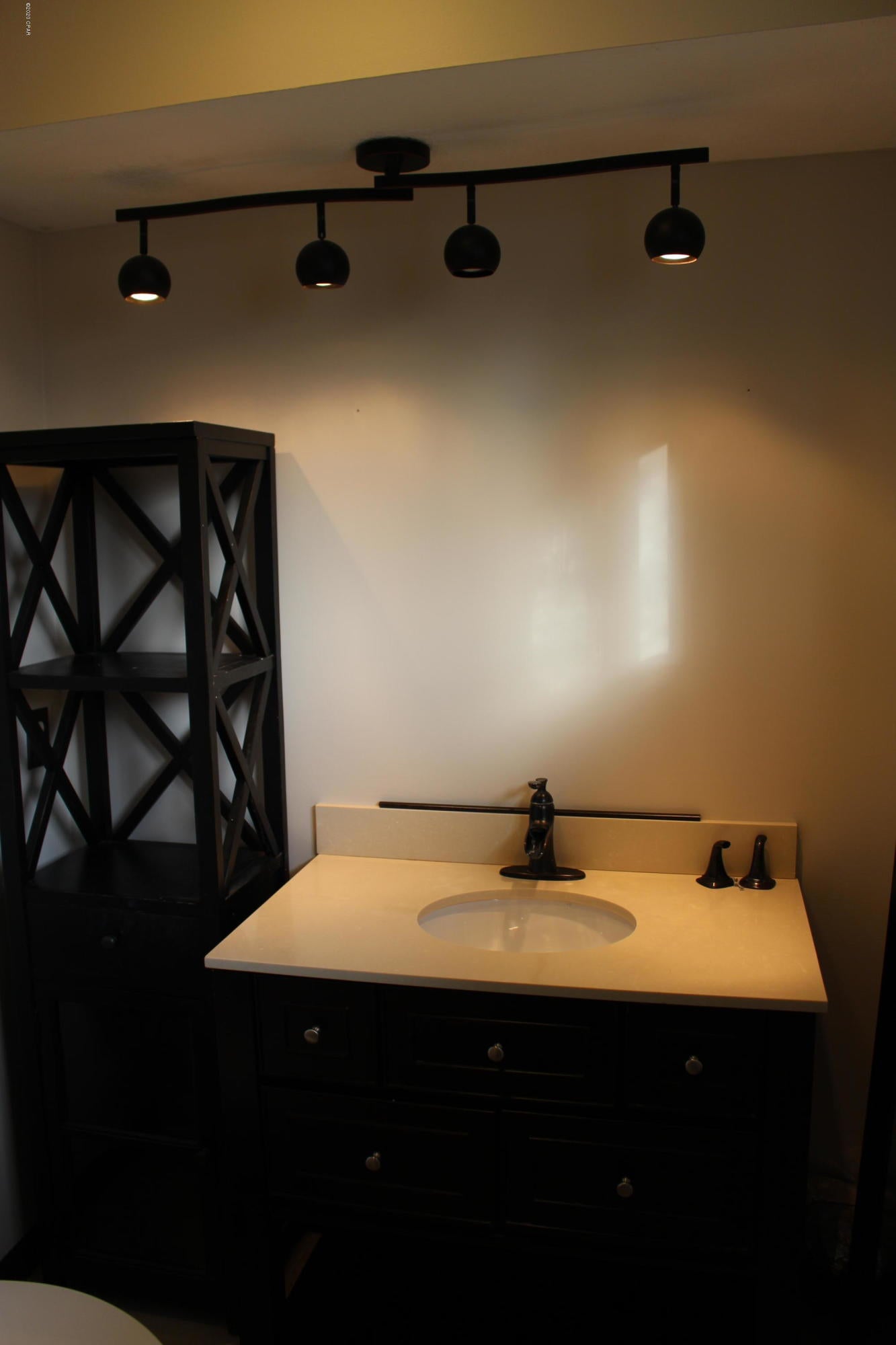 Forest Hills Unit 1 - Residential Lease