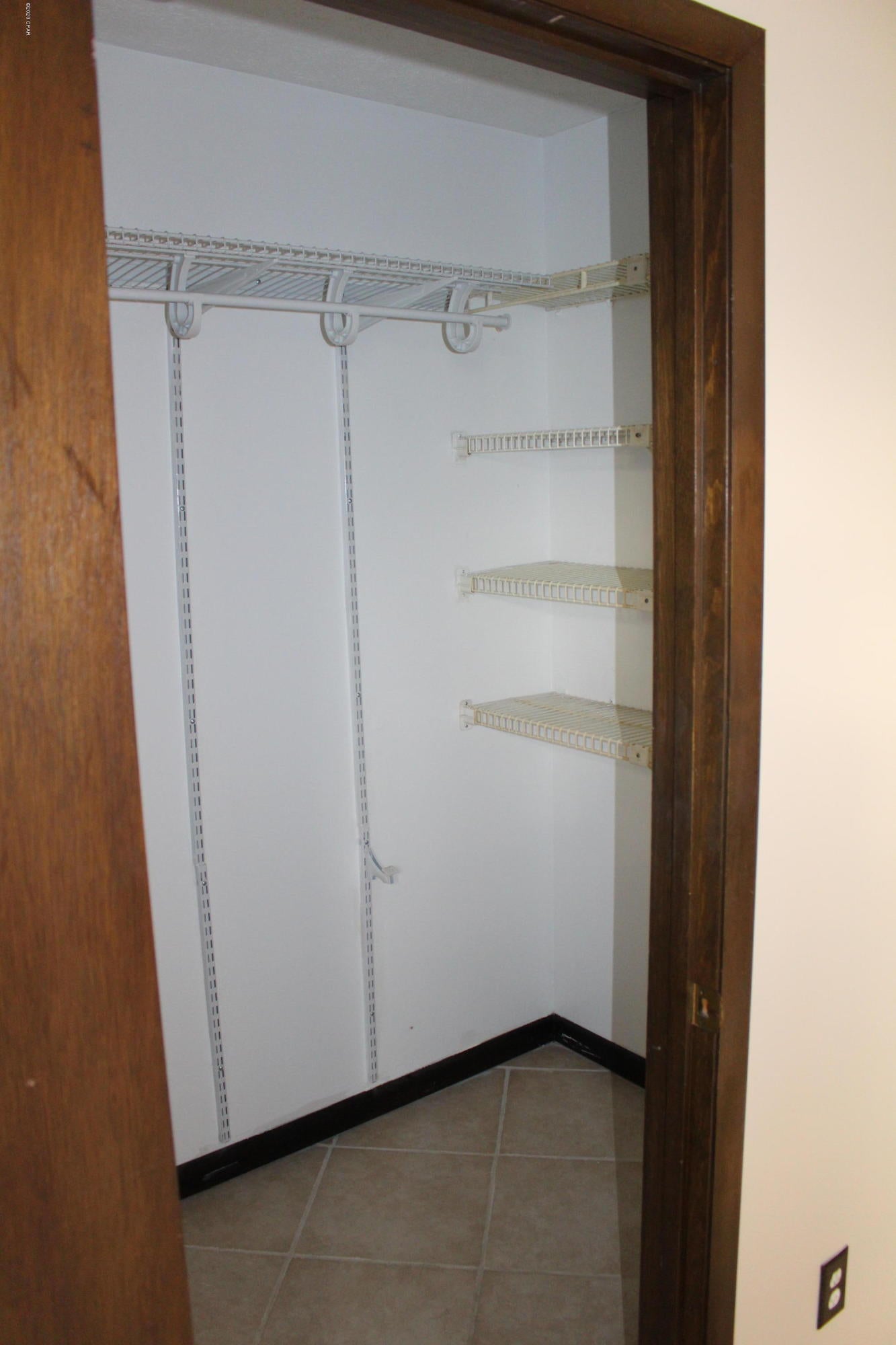 Forest Hills Unit 1 - Residential Lease