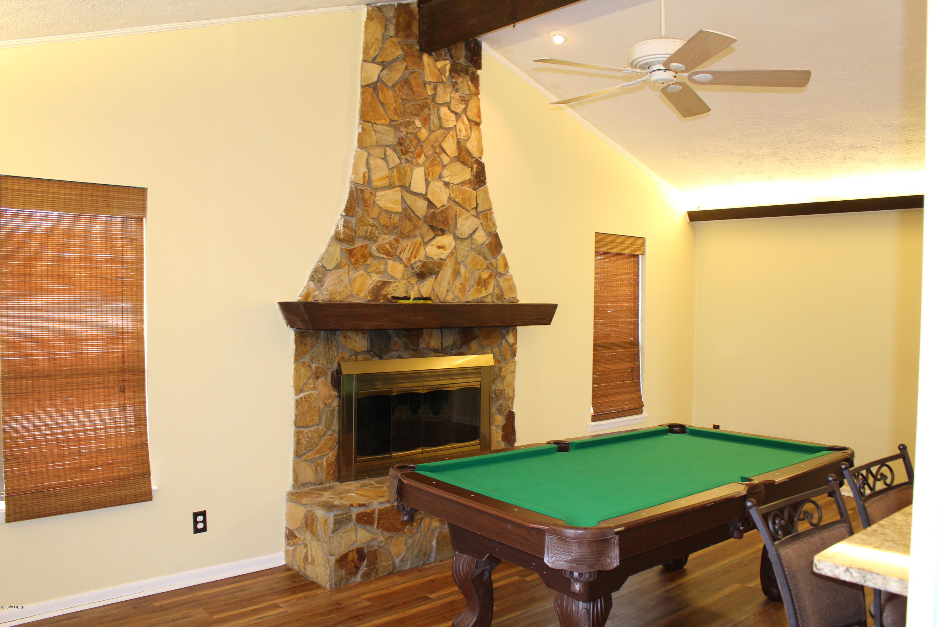 Forest Hills Unit 1 - Residential Lease