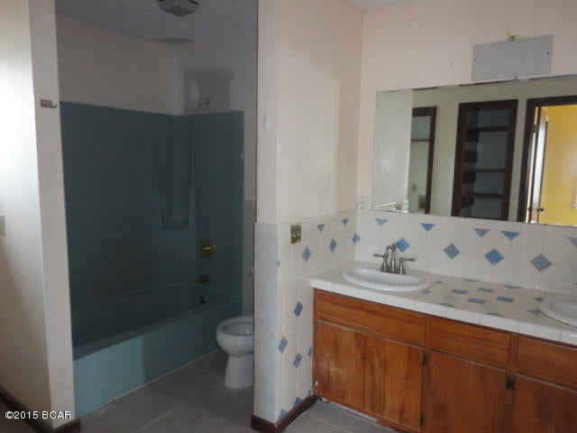 Bid-A-Wee Beach 1st - Residential