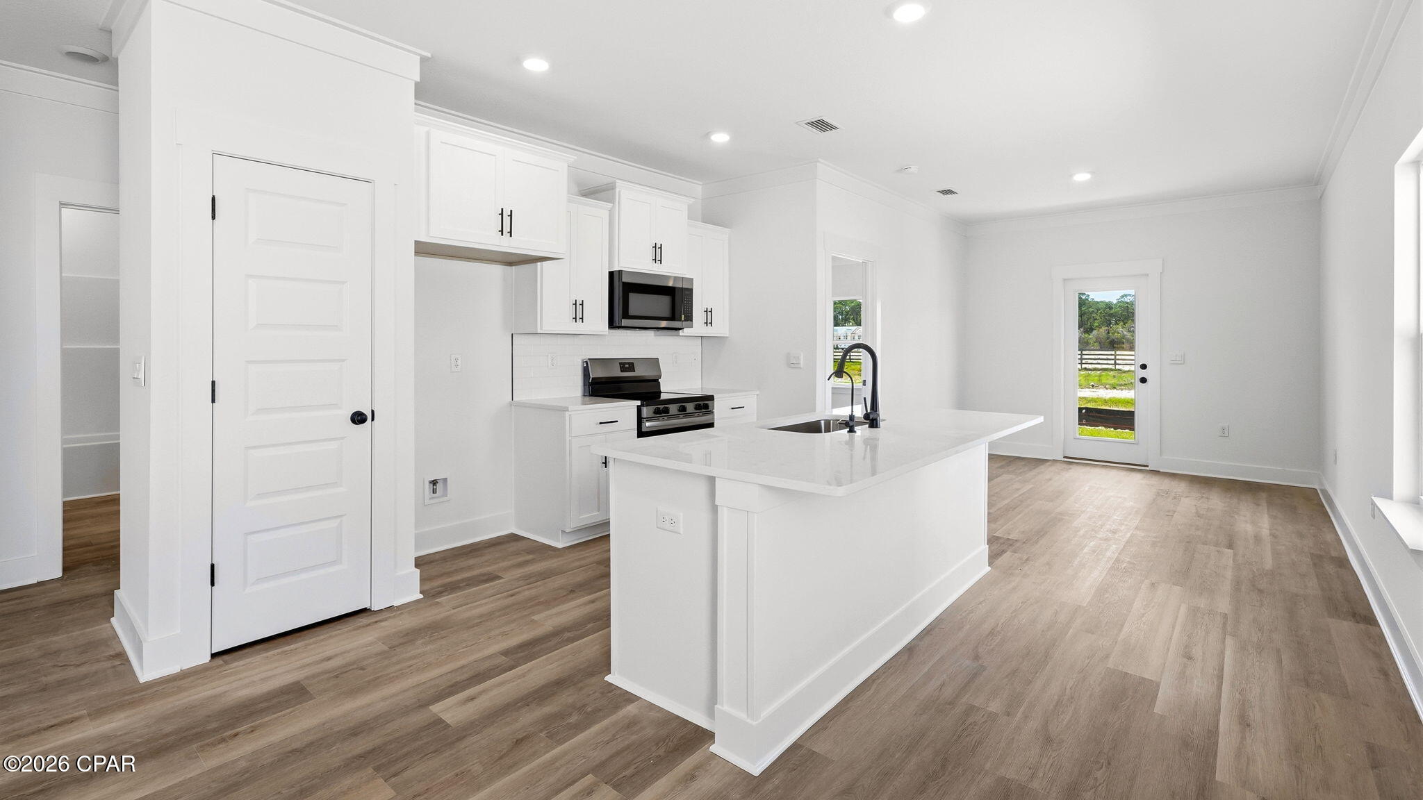 Colonial Landing - Residential