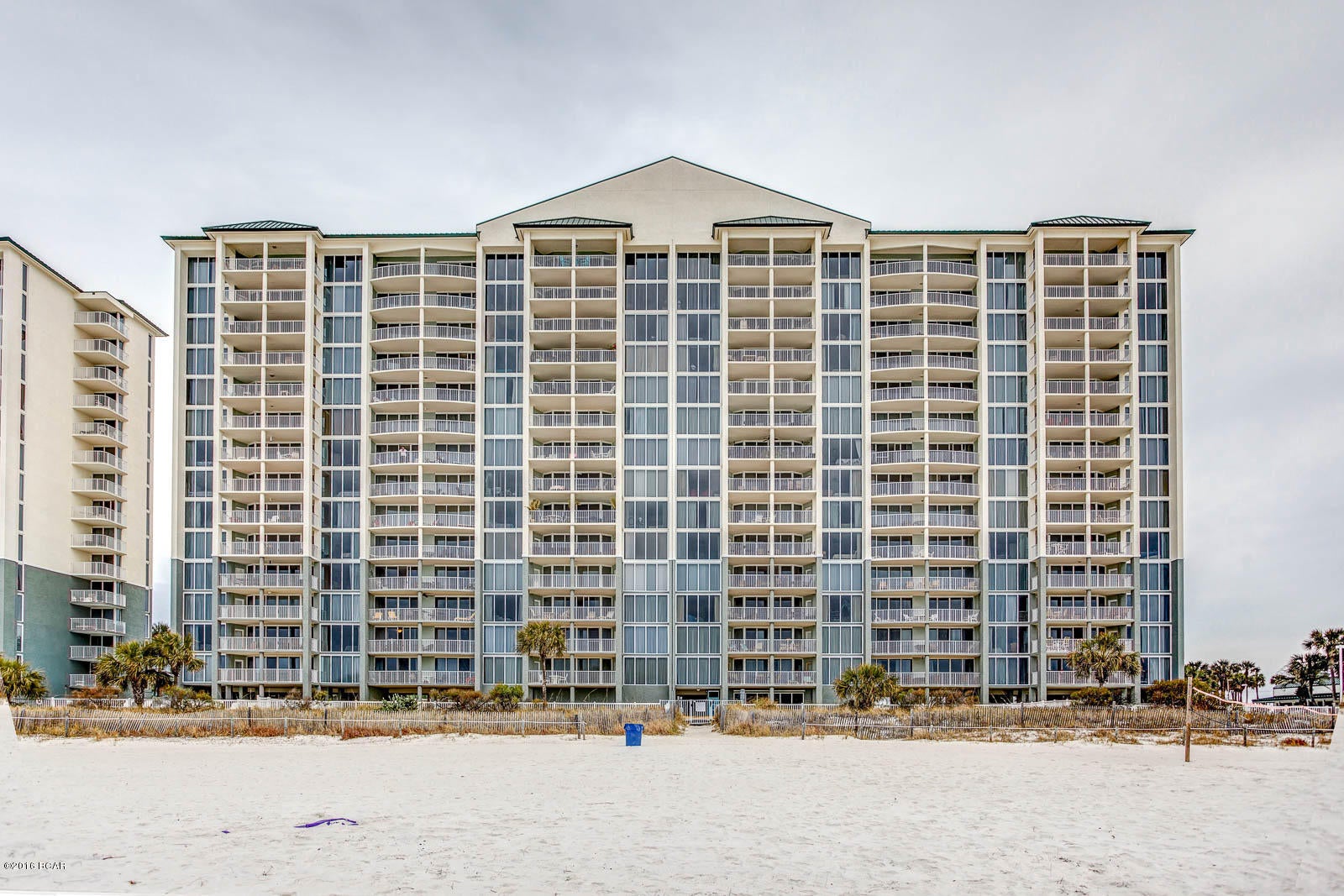 Long Beach Towers III - Residential