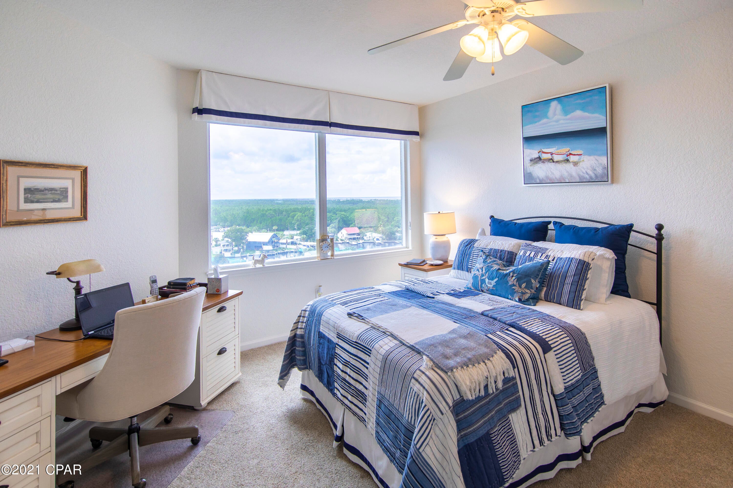 Hibiscus By The Bay - Residential