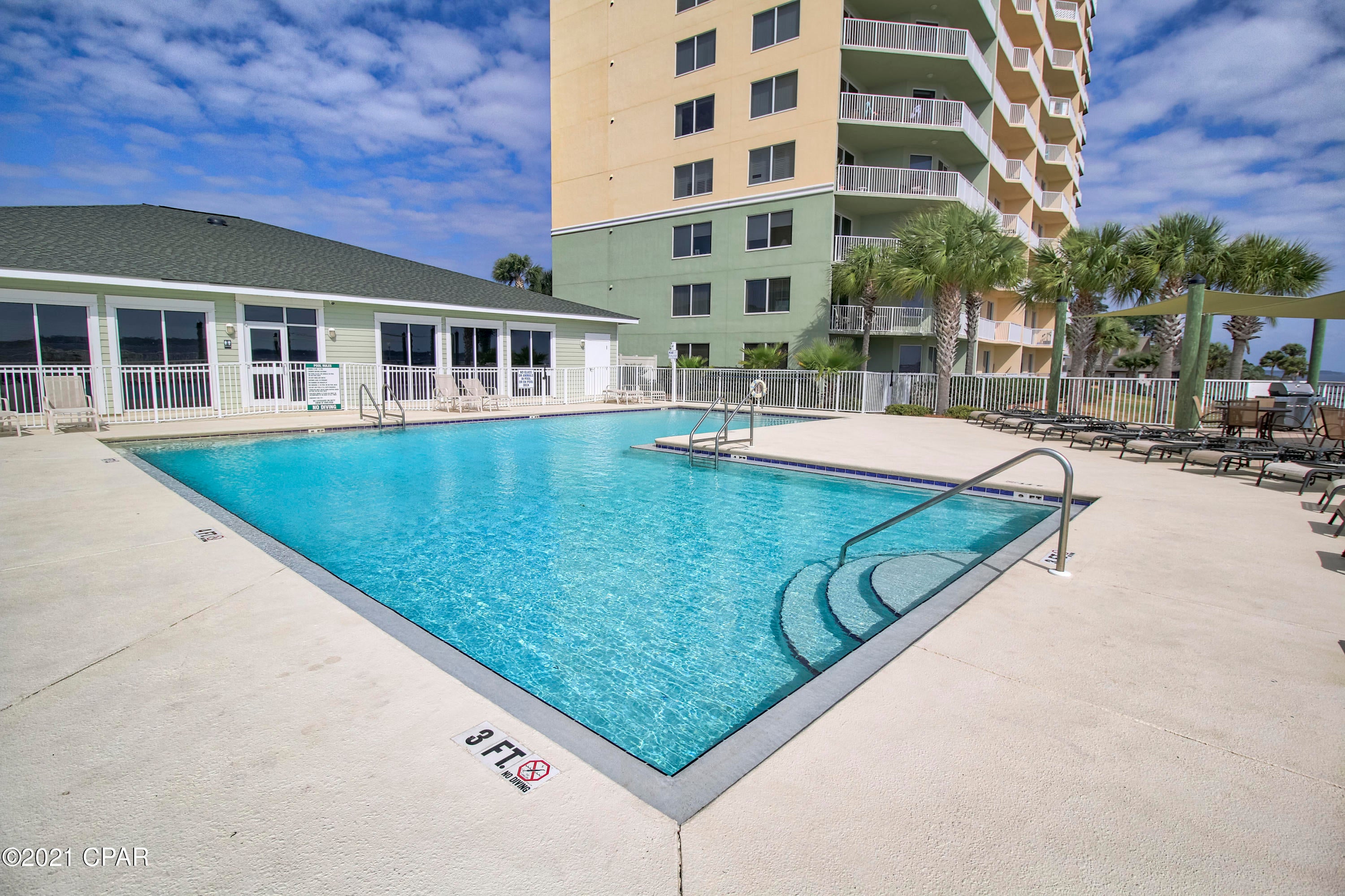 Hibiscus By The Bay - Residential