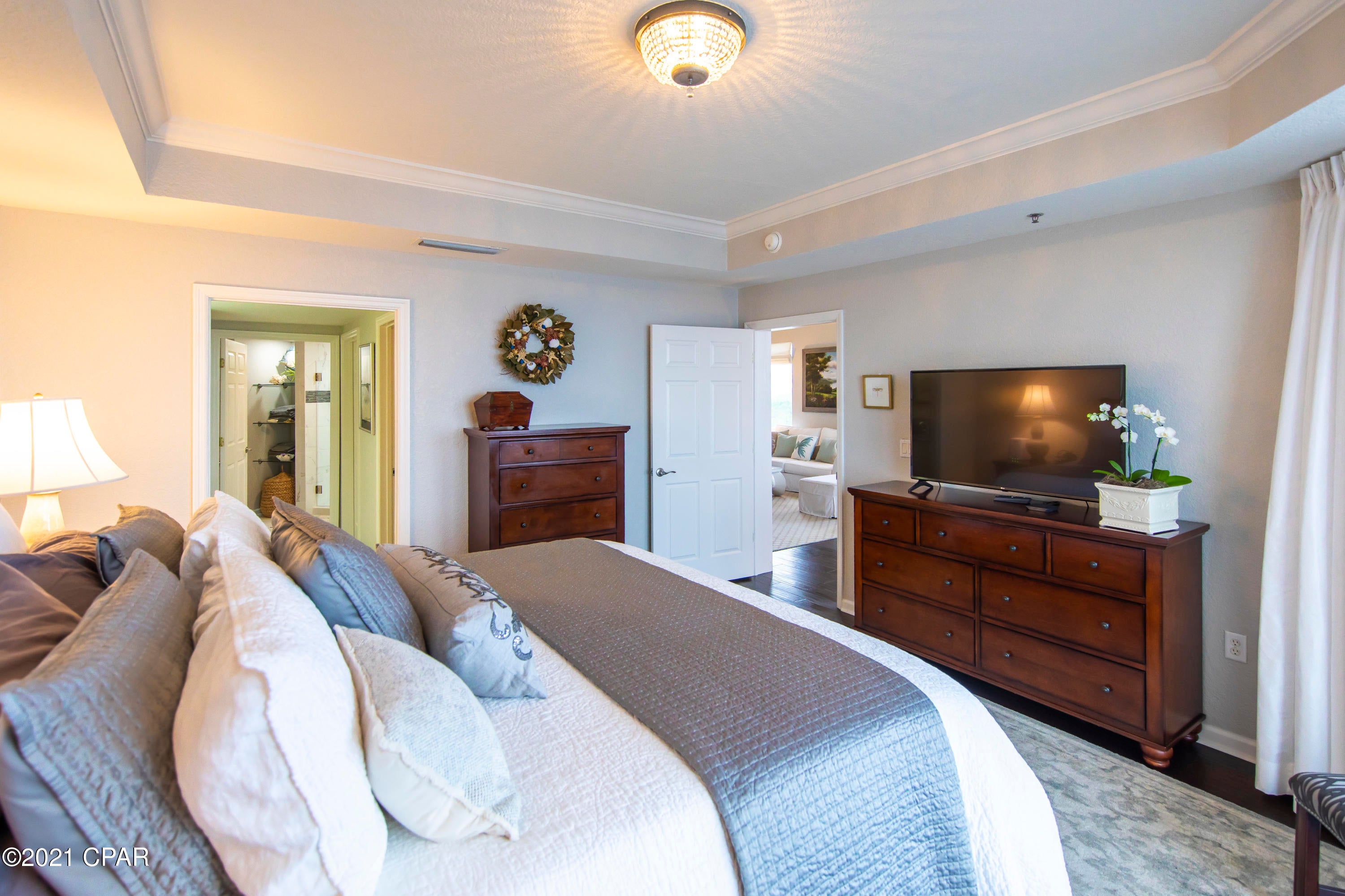 Hibiscus By The Bay - Residential