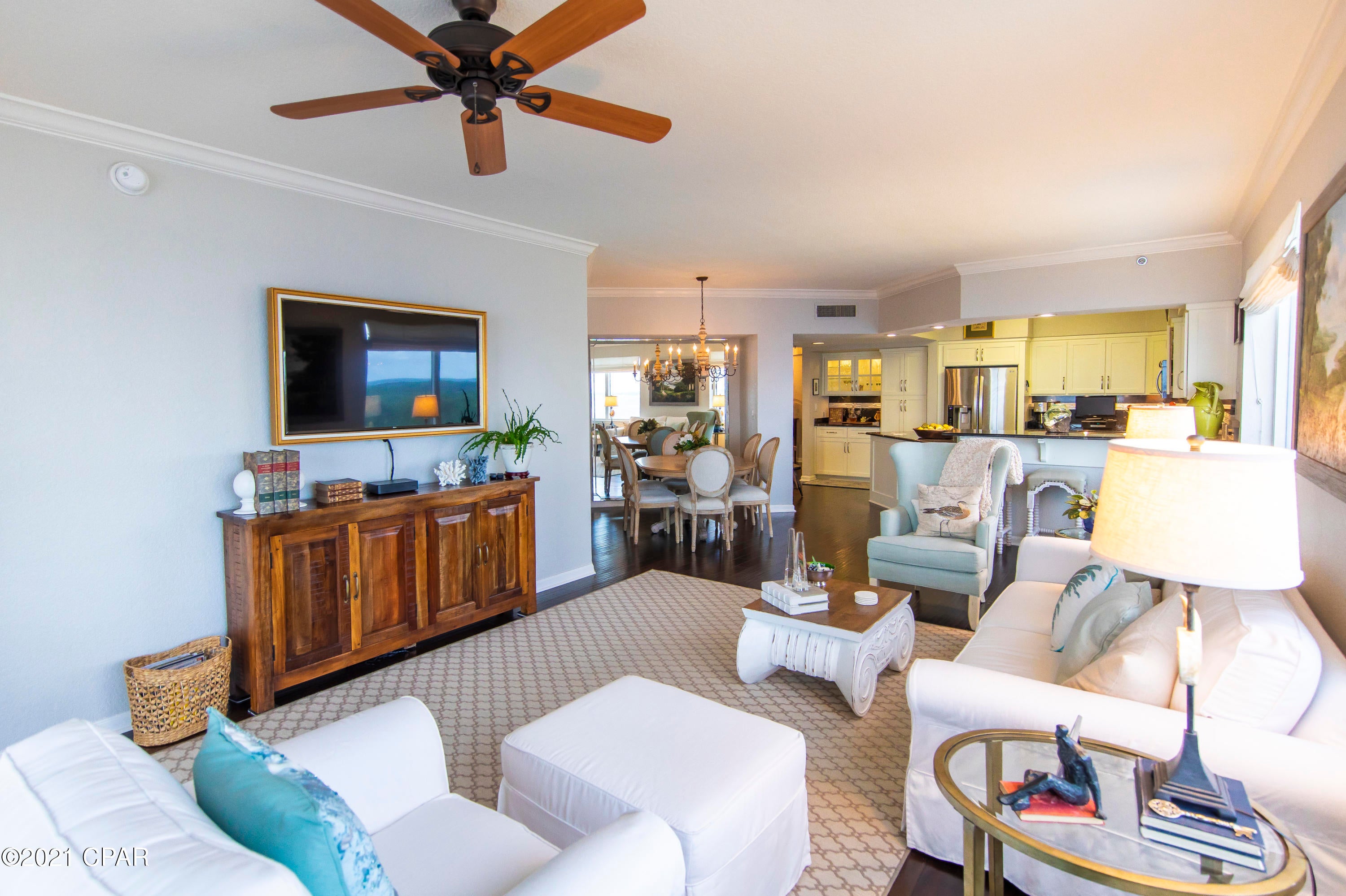 Hibiscus By The Bay - Residential