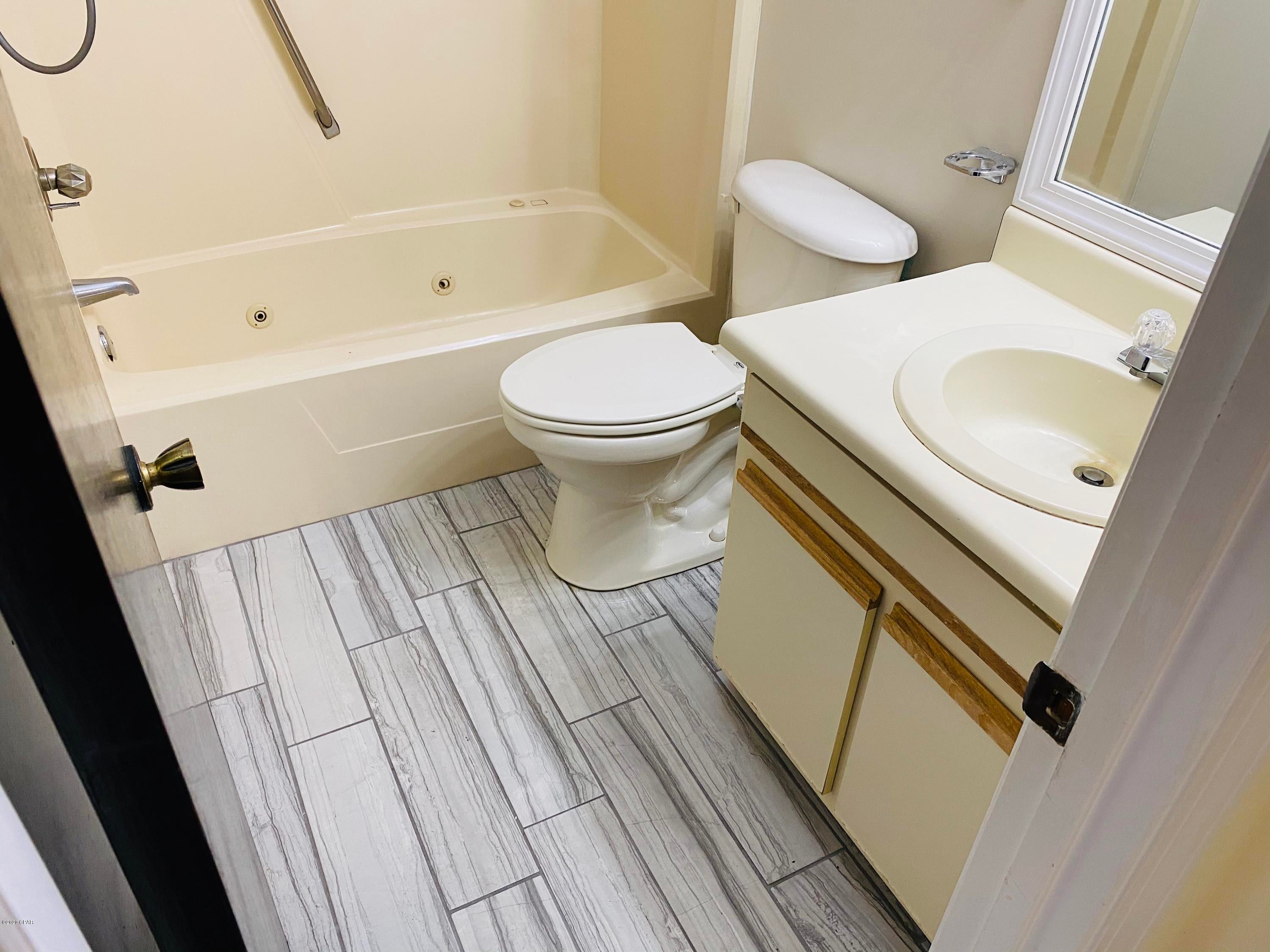 [No Recorded Subdiv] - Residential Lease