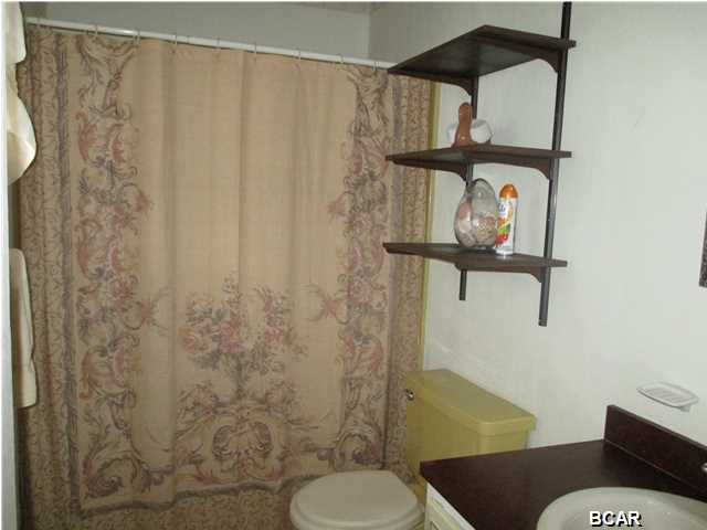Lannie Rowe Lake Estates U-12 - Residential