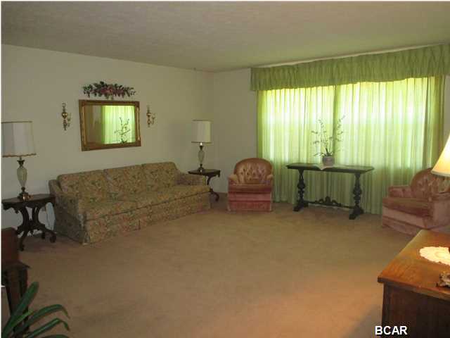 Lannie Rowe Lake Estates U-12 - Residential