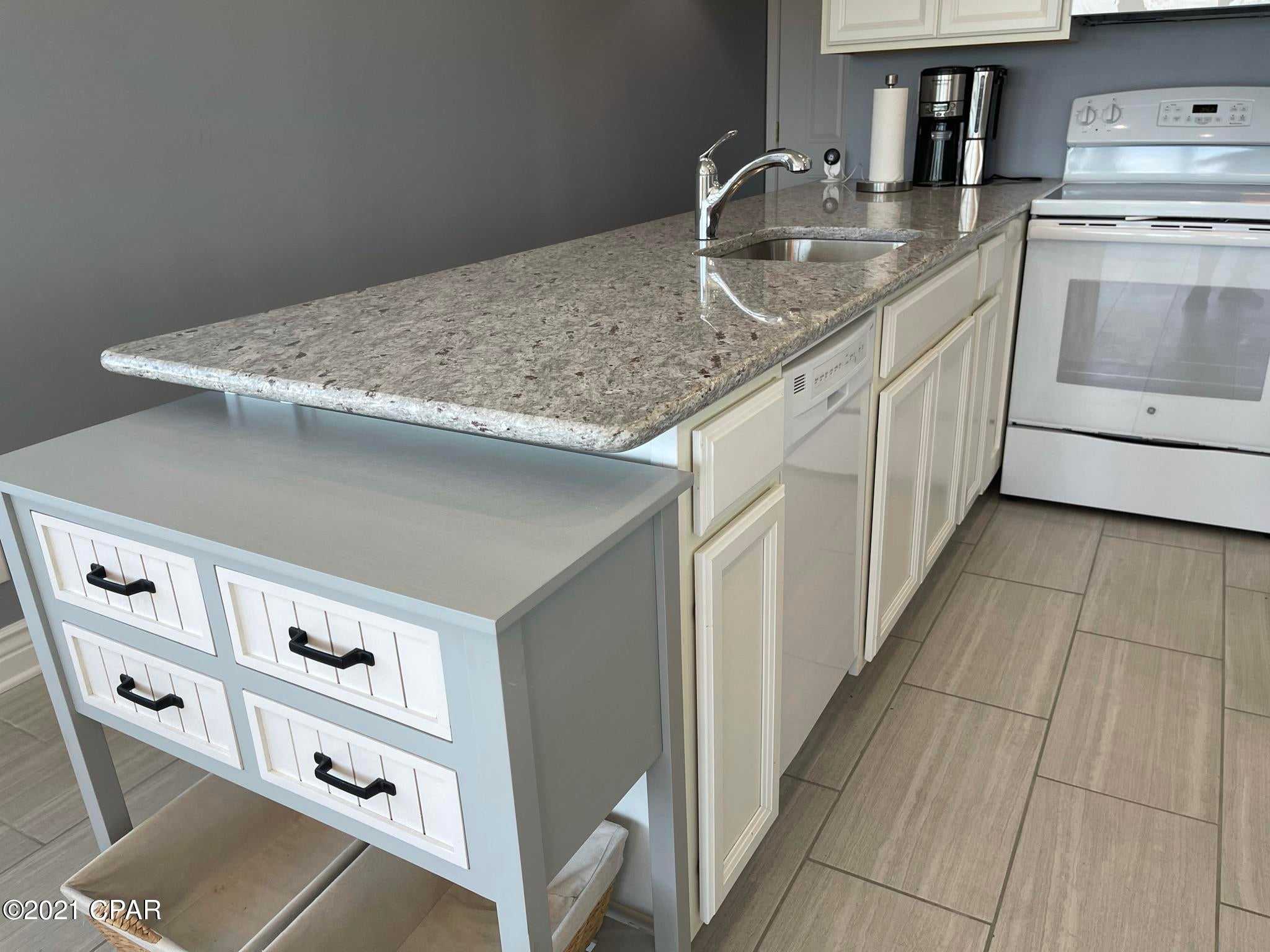 Sunbird Condo - Residential