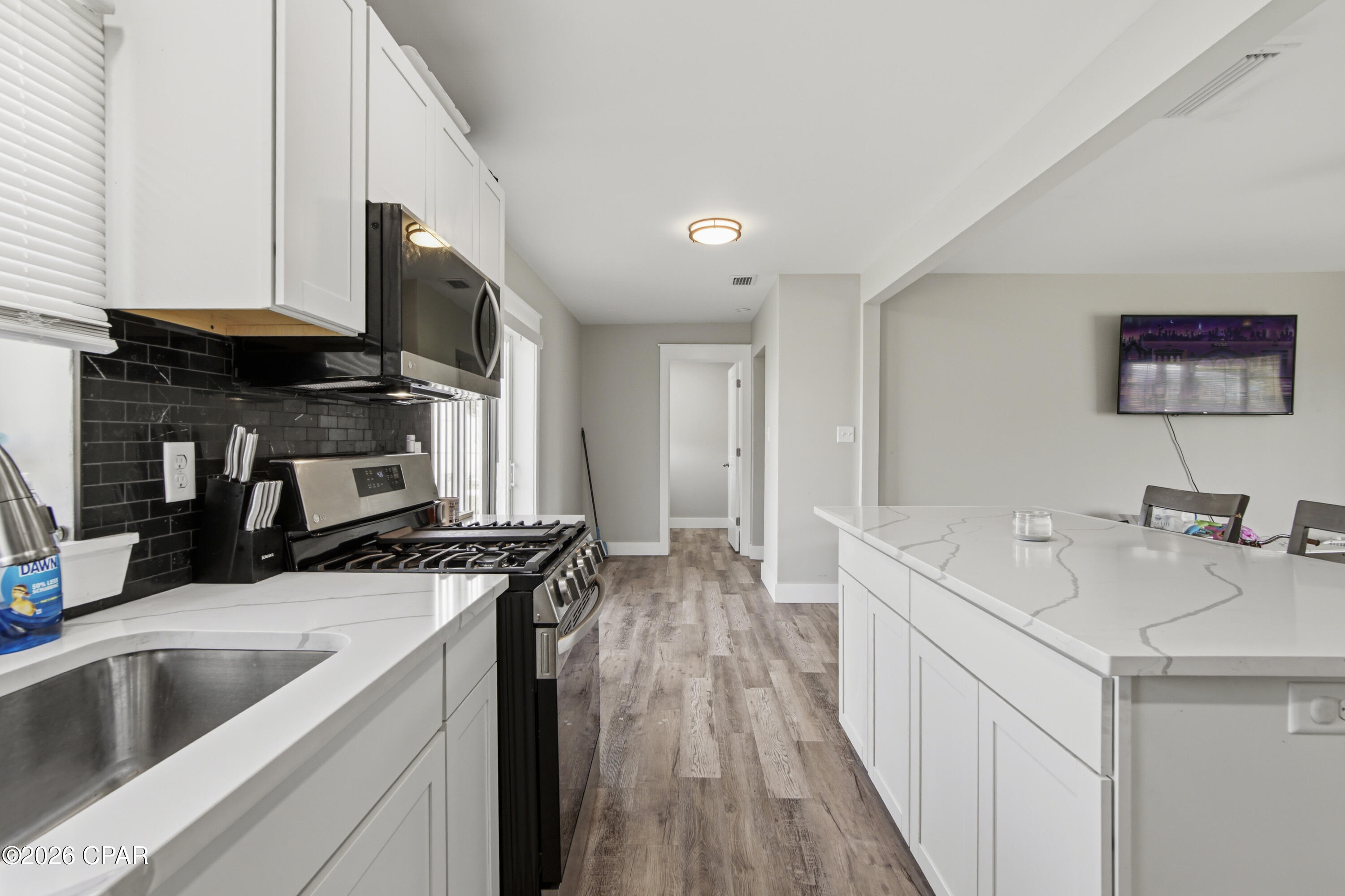Register, E.B. 2nd - Residential