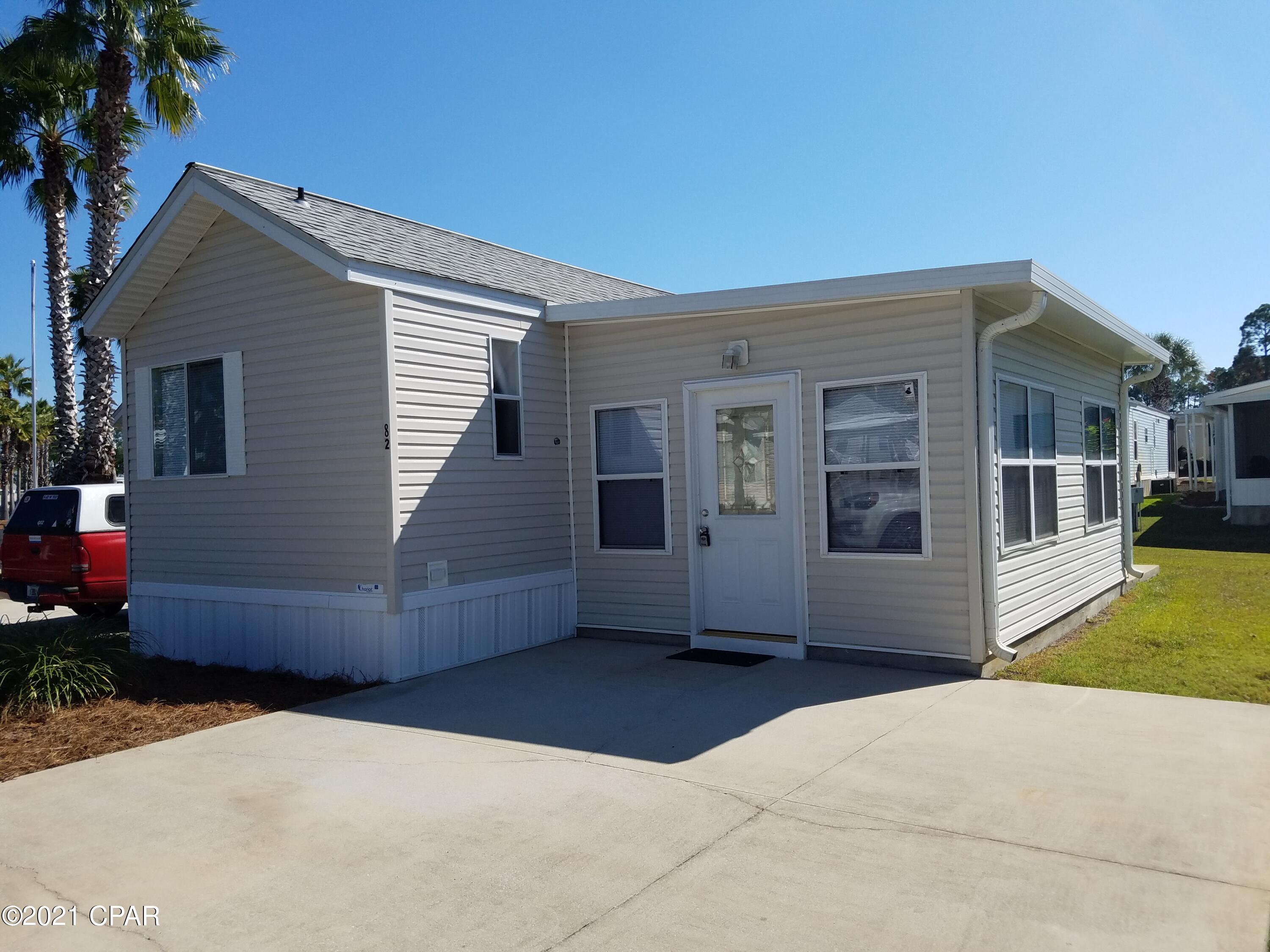 Emerald Pointe Resort - Residential