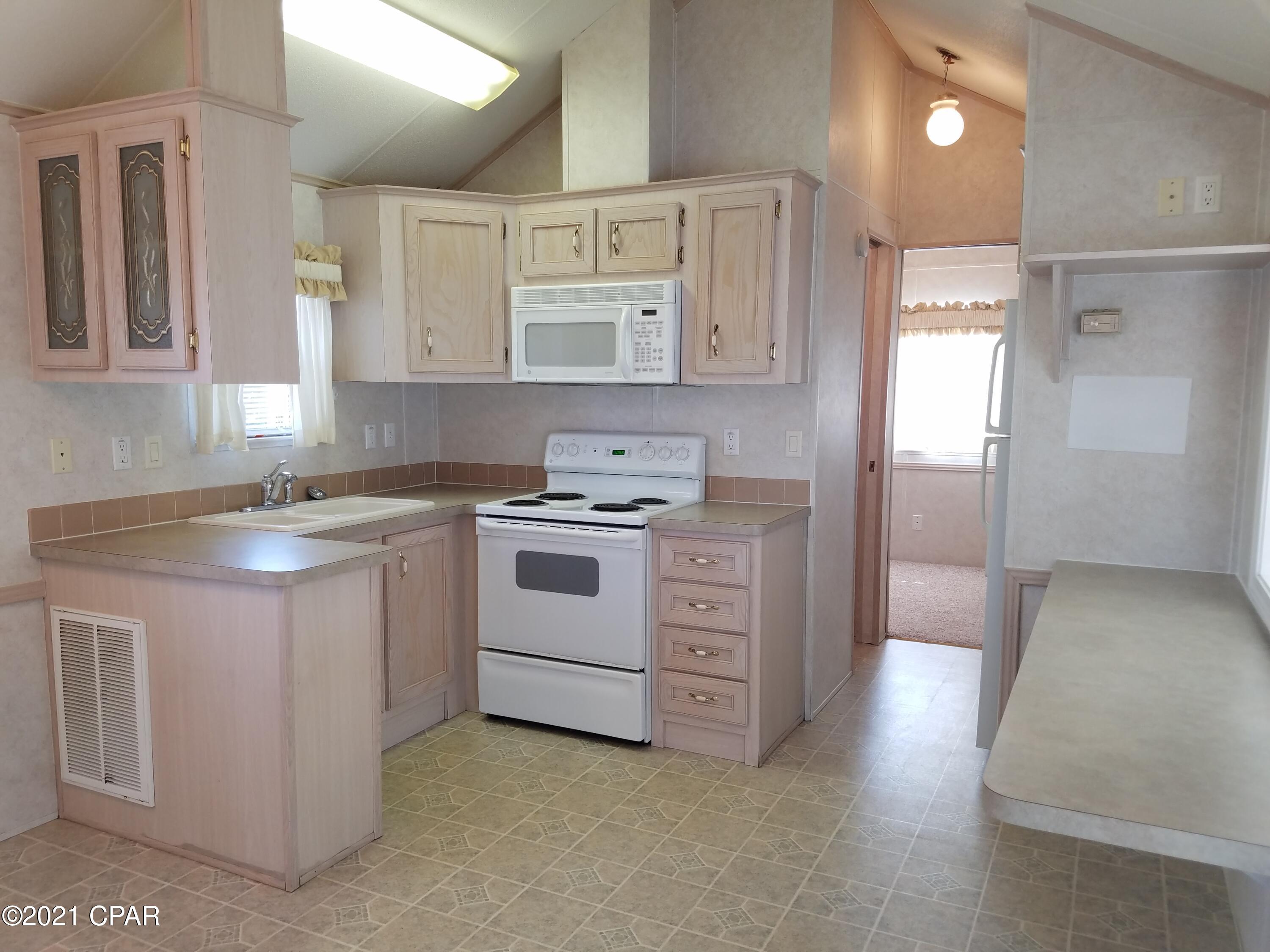 Emerald Pointe Resort - Residential