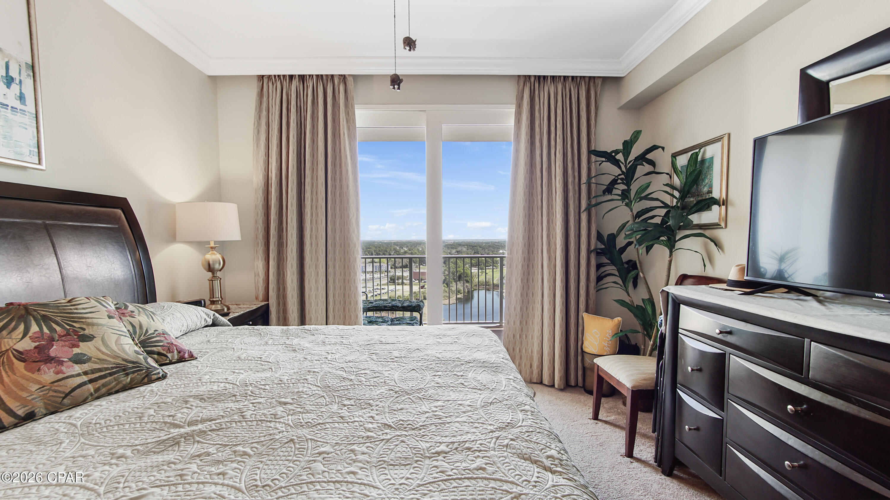 Laketown Wharf - Residential