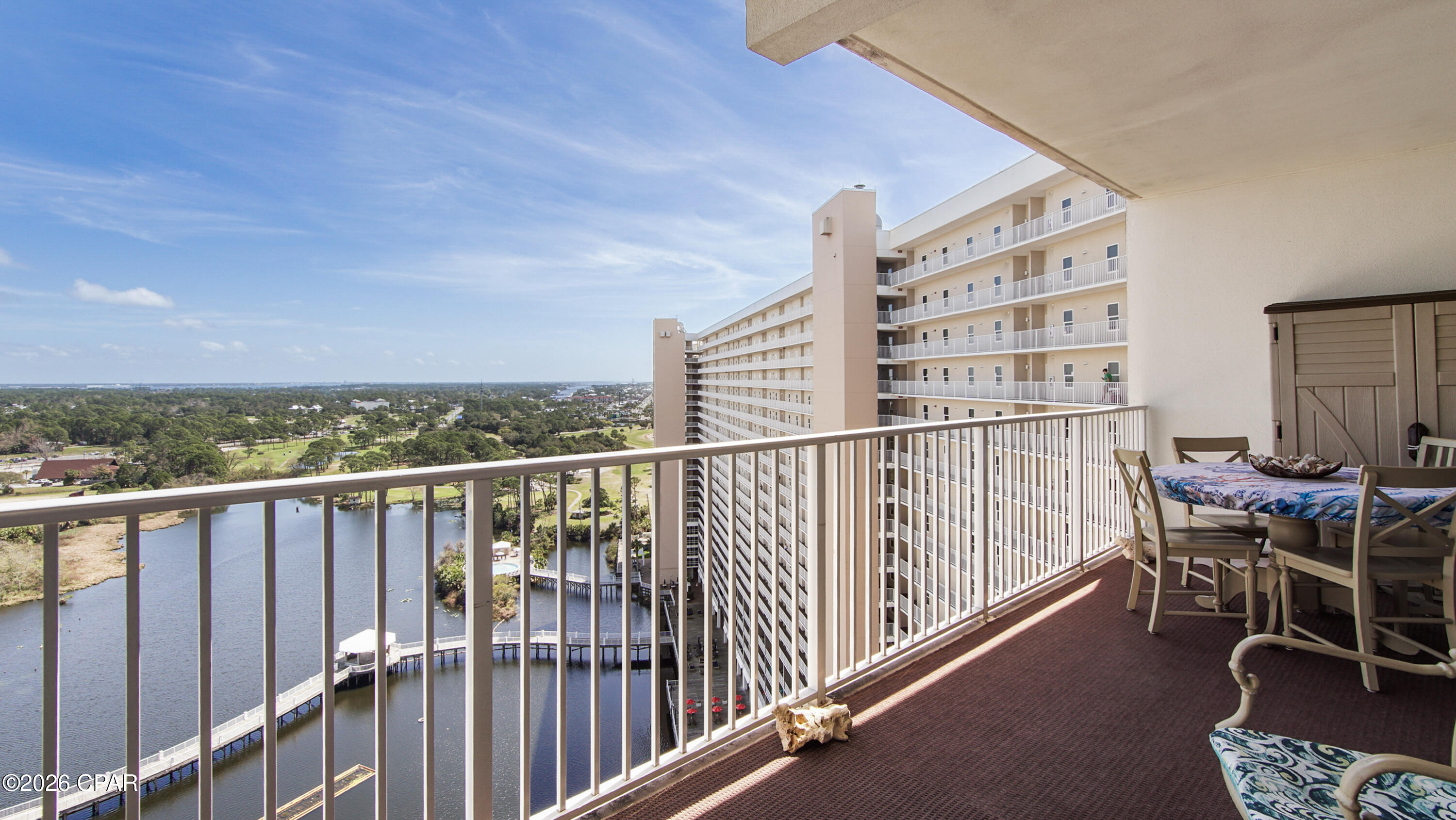 Laketown Wharf - Residential