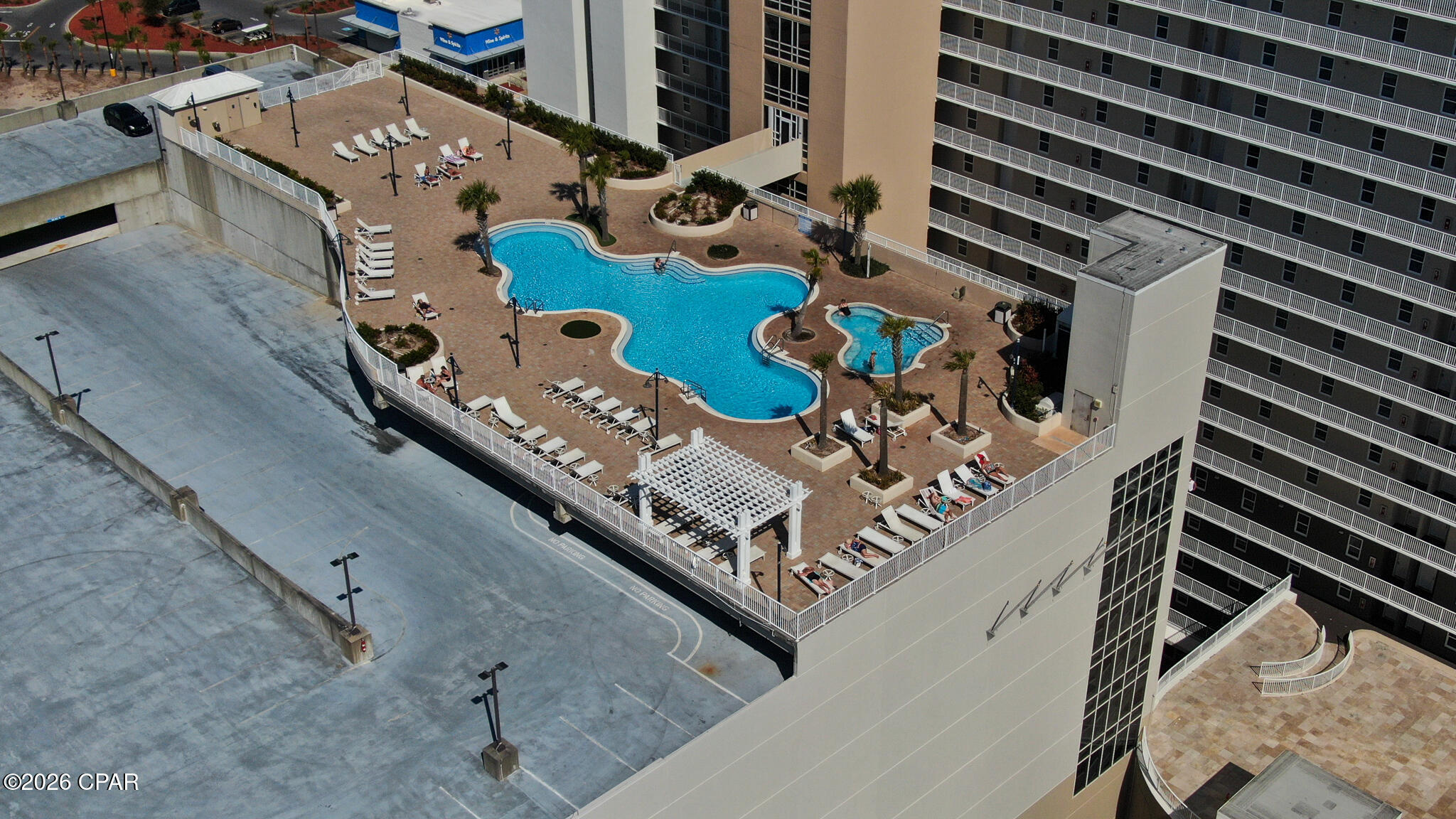 Laketown Wharf - Residential