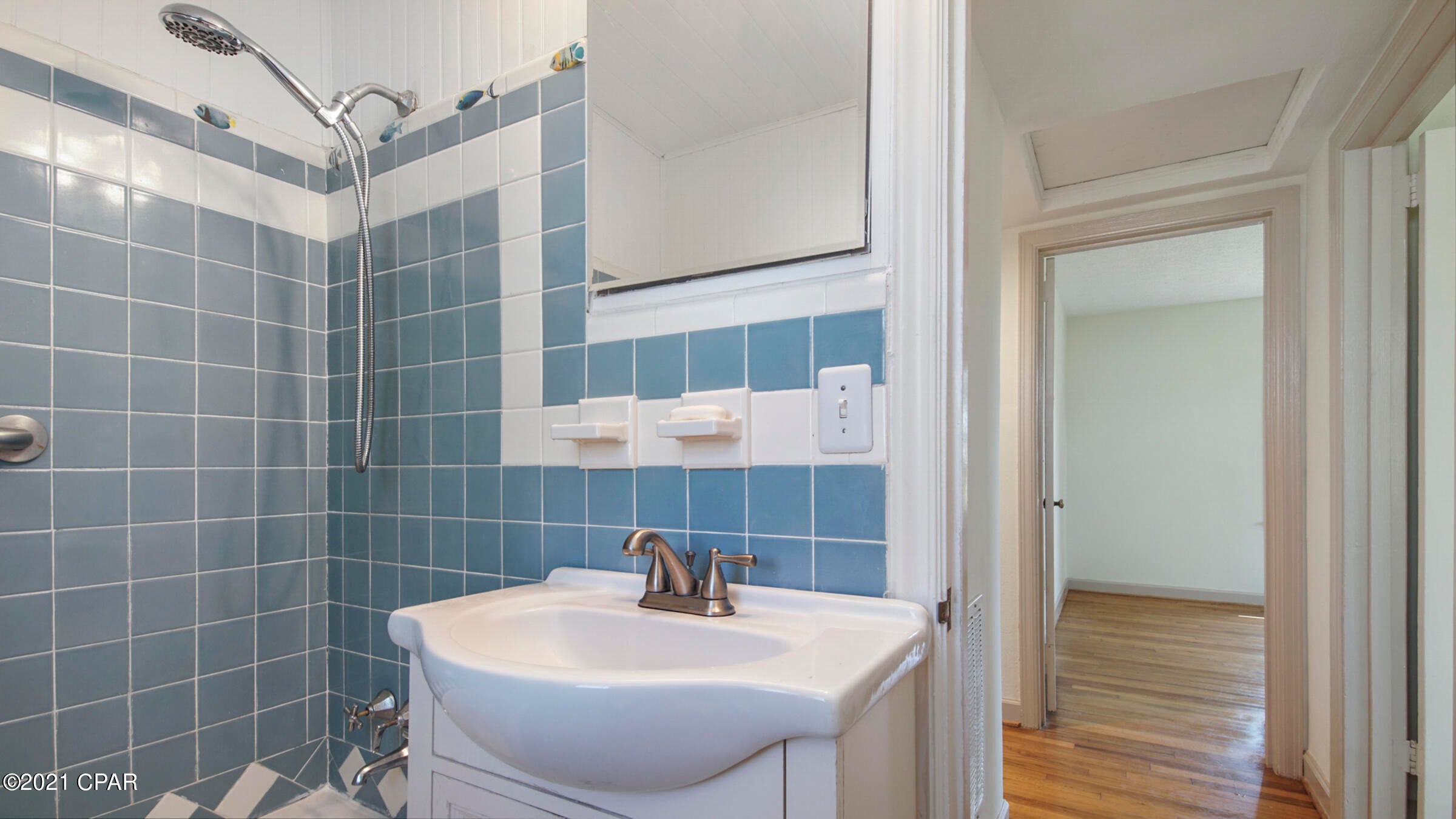Cove Terrace 2nd Add - Residential