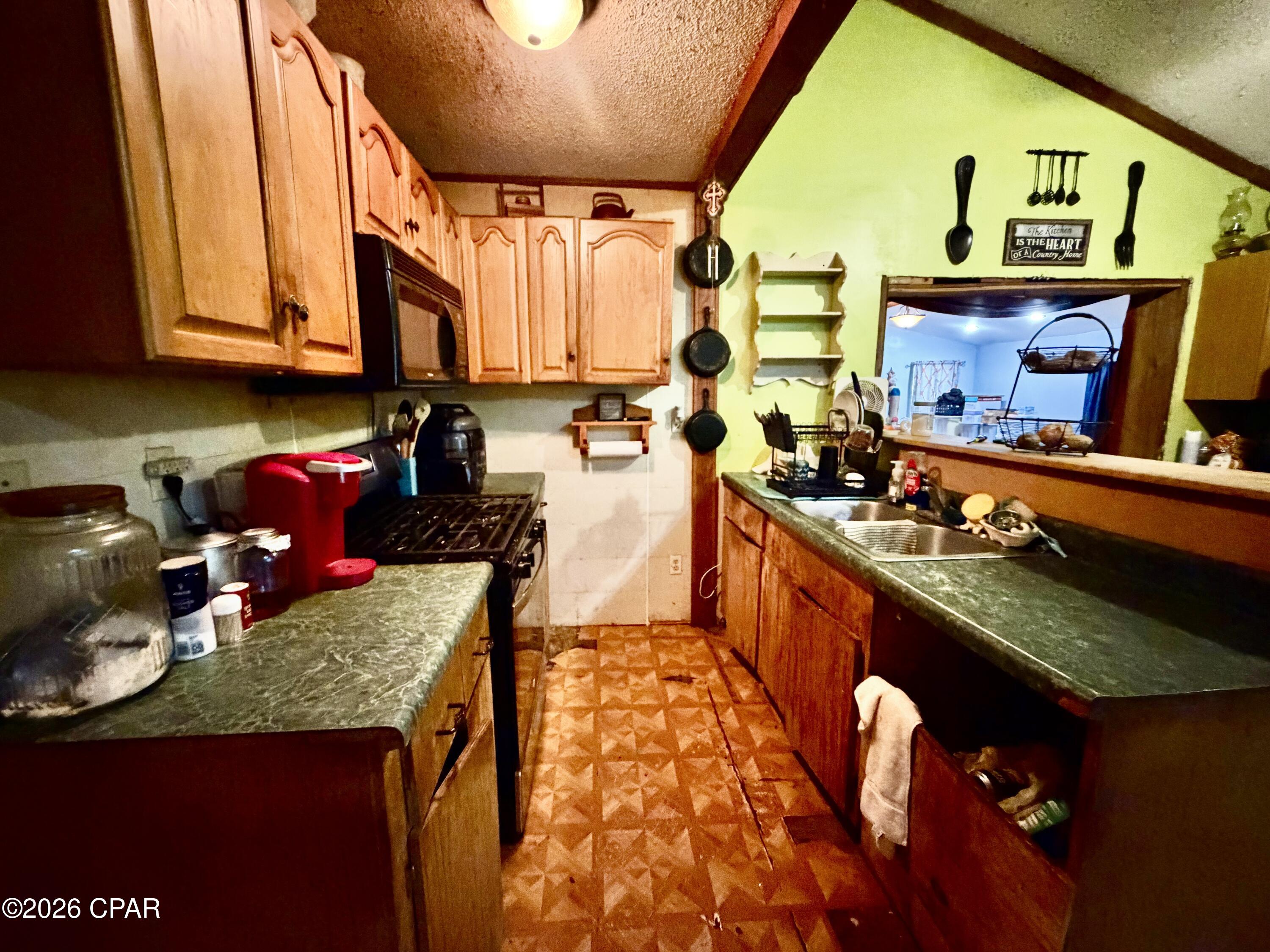 Ponce De Leon - Residential