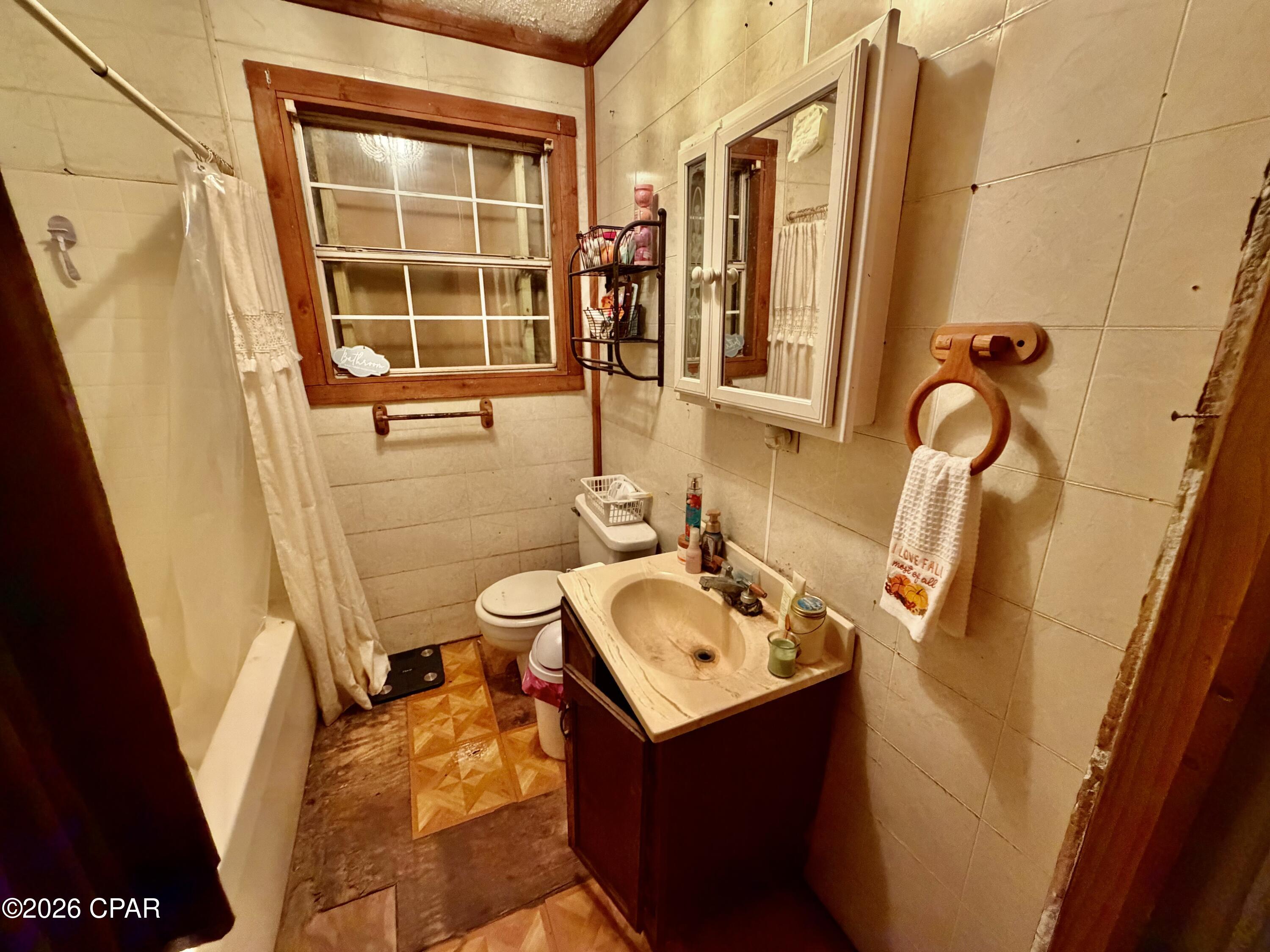 Ponce De Leon - Residential