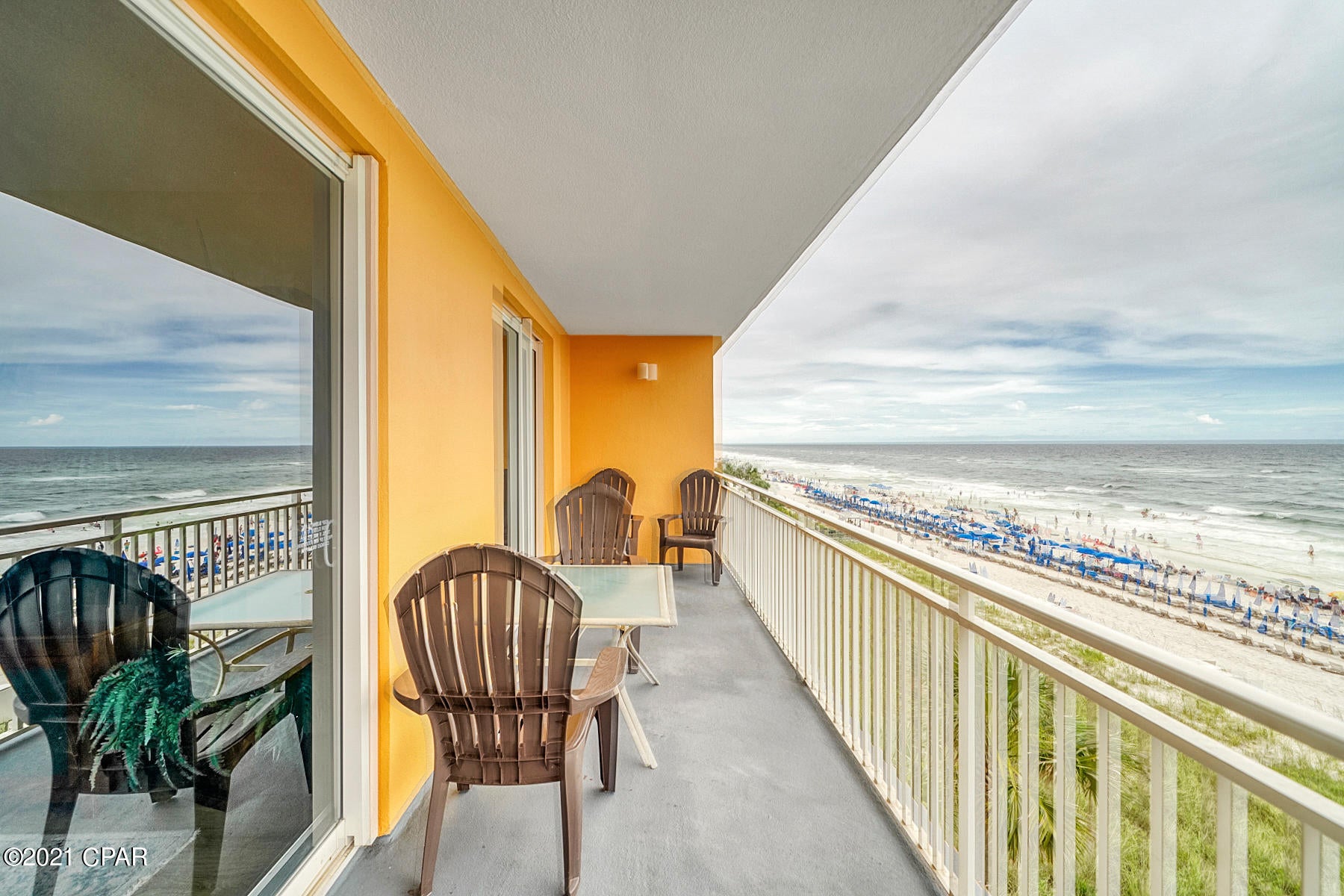 Splash Condo - Residential