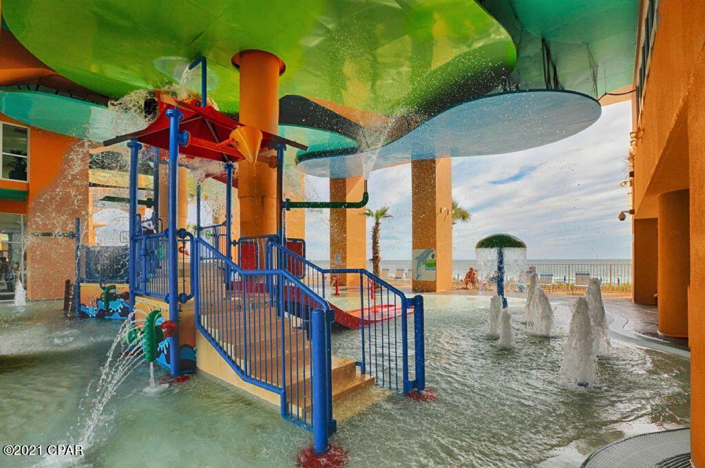Splash Condo - Residential