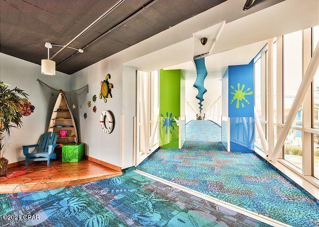 Splash Condo - Residential